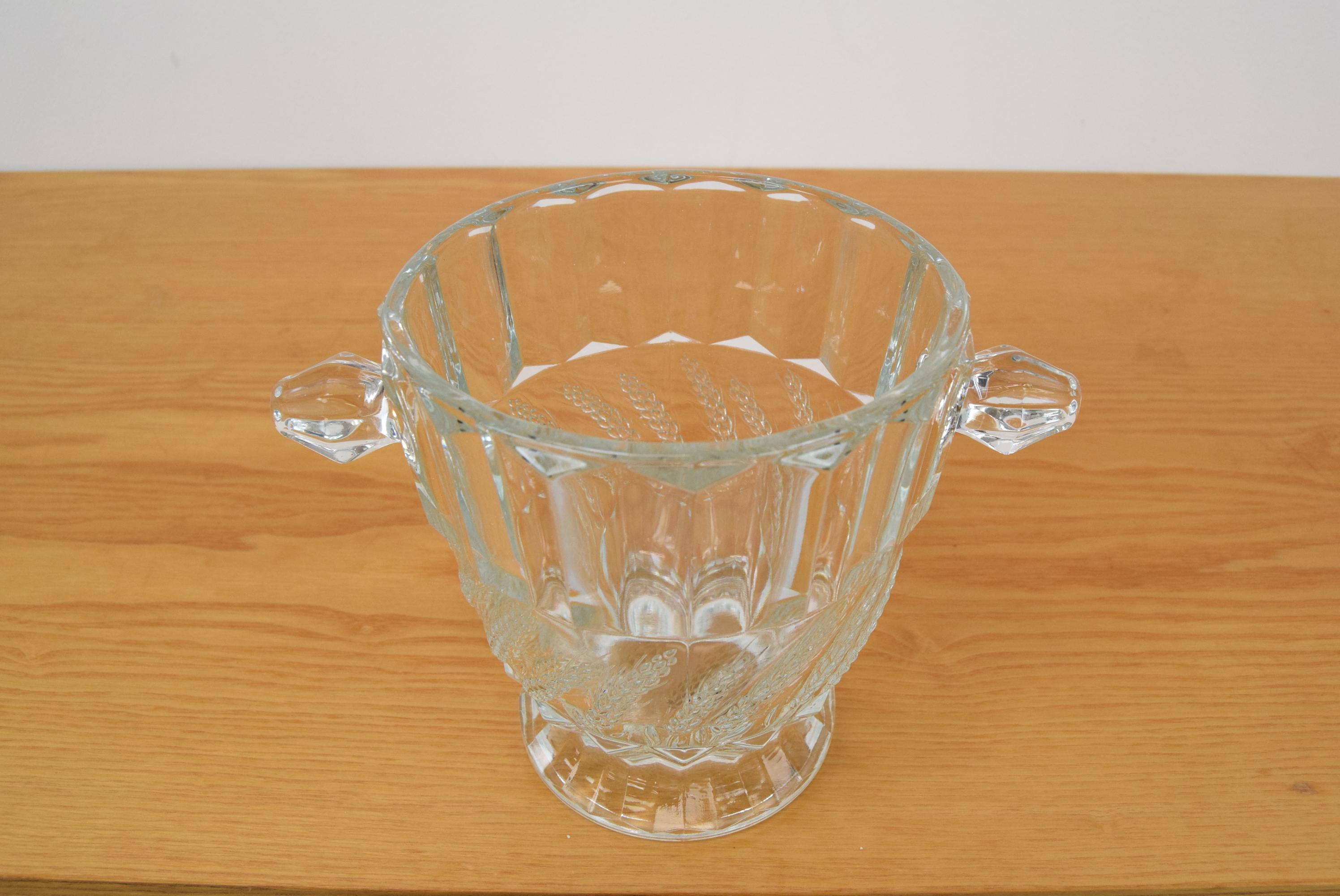 Made in Czechoslovakia
Made of Glass
Re-polished
Good Original condition.