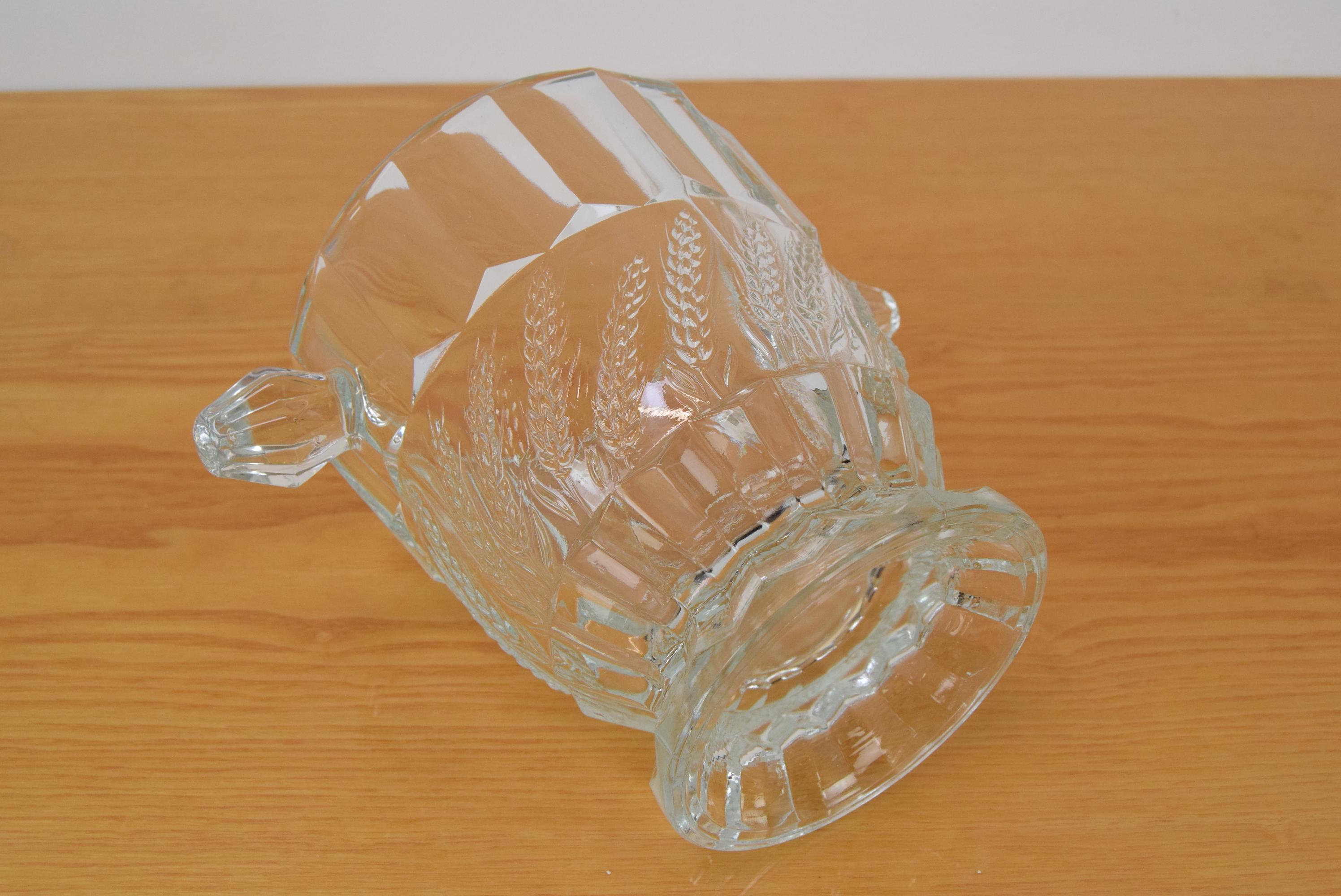 Mid-century Glass Vase, Bohemia Glass, 1960's For Sale 1