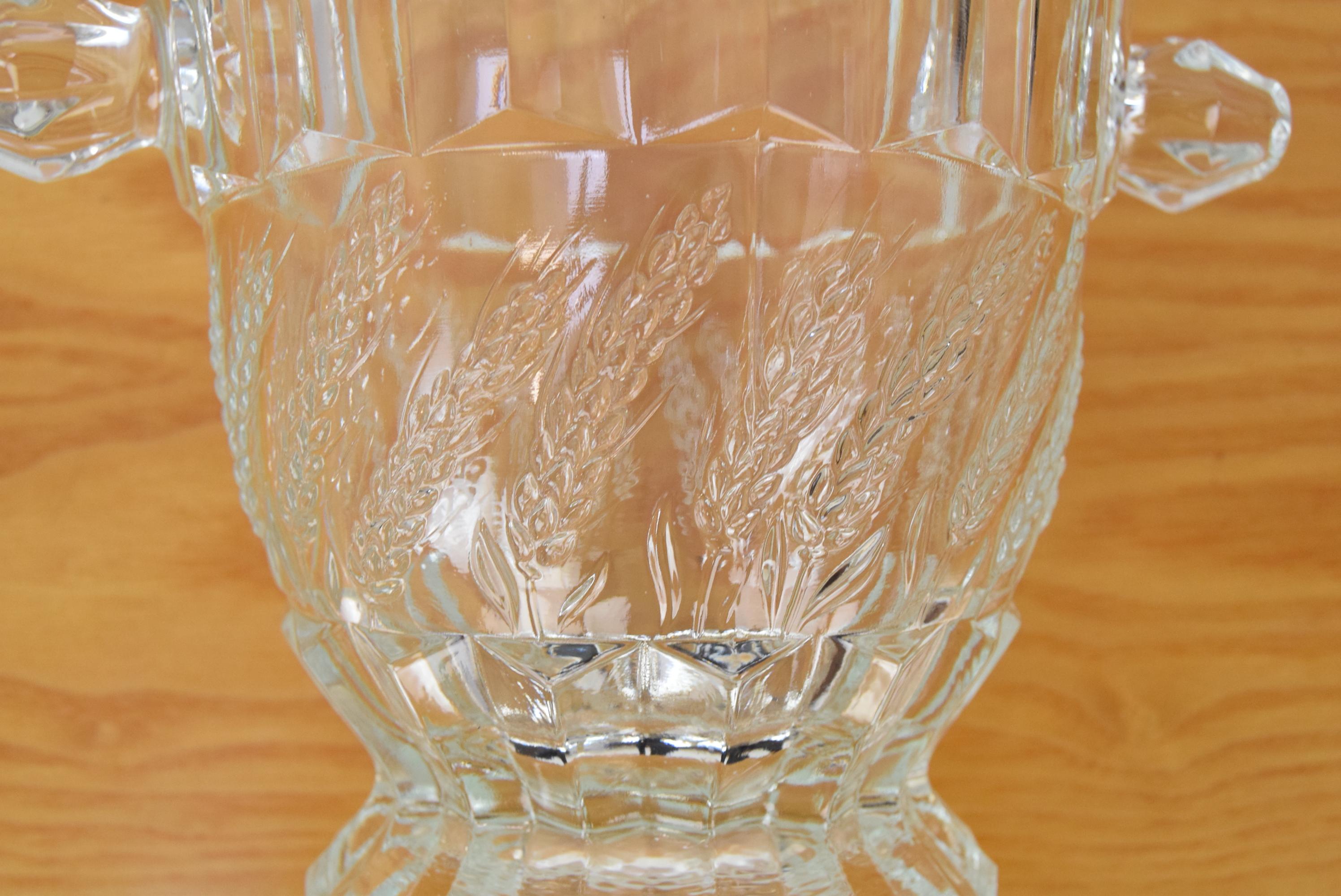 Mid-century Glass Vase, Bohemia Glass, 1960's For Sale 2