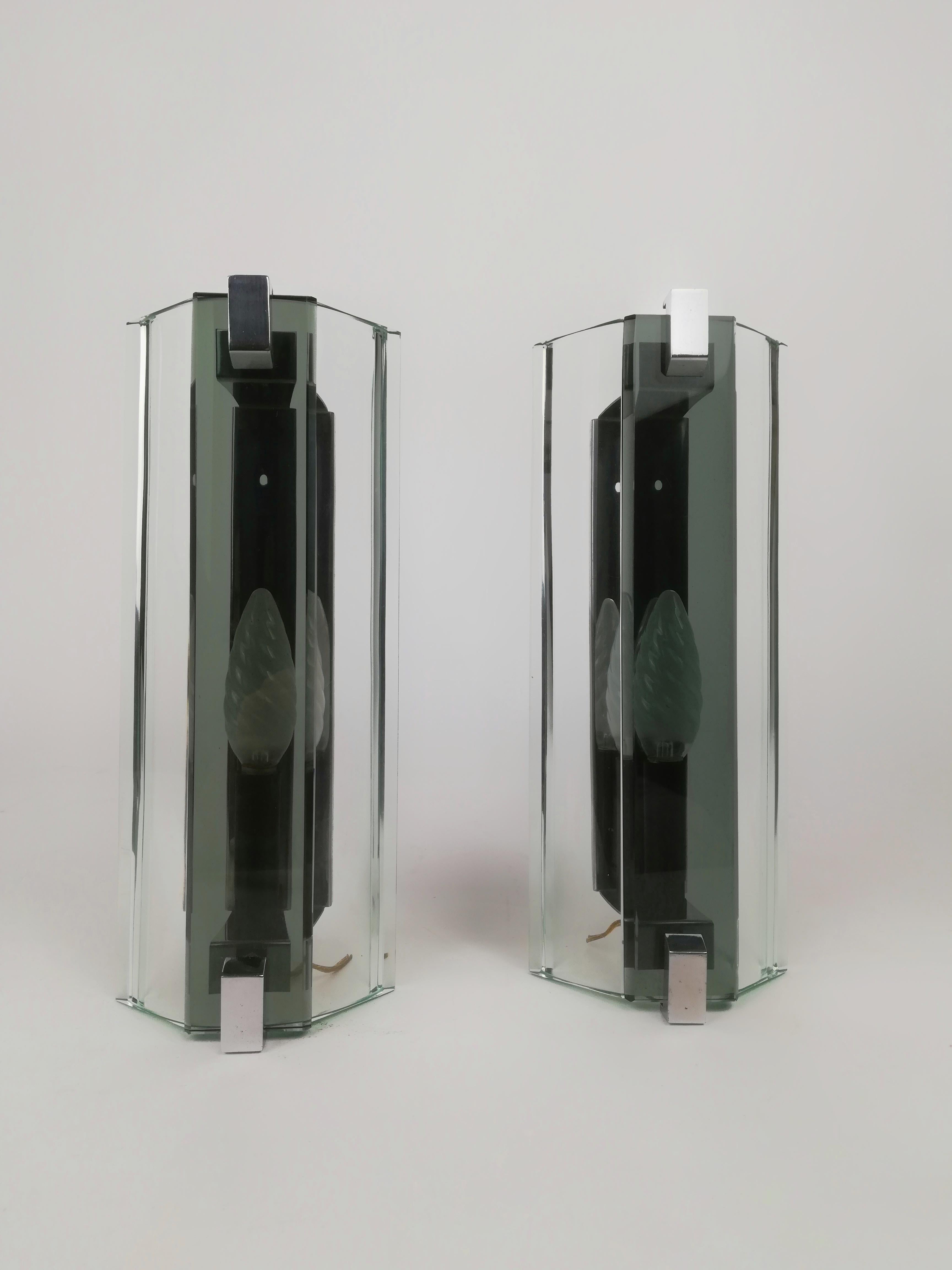 Set di 2 lampade da parete in vetro di metà secolo di Veca, Italia, anni '70 In condizioni buone a Roma, IT
