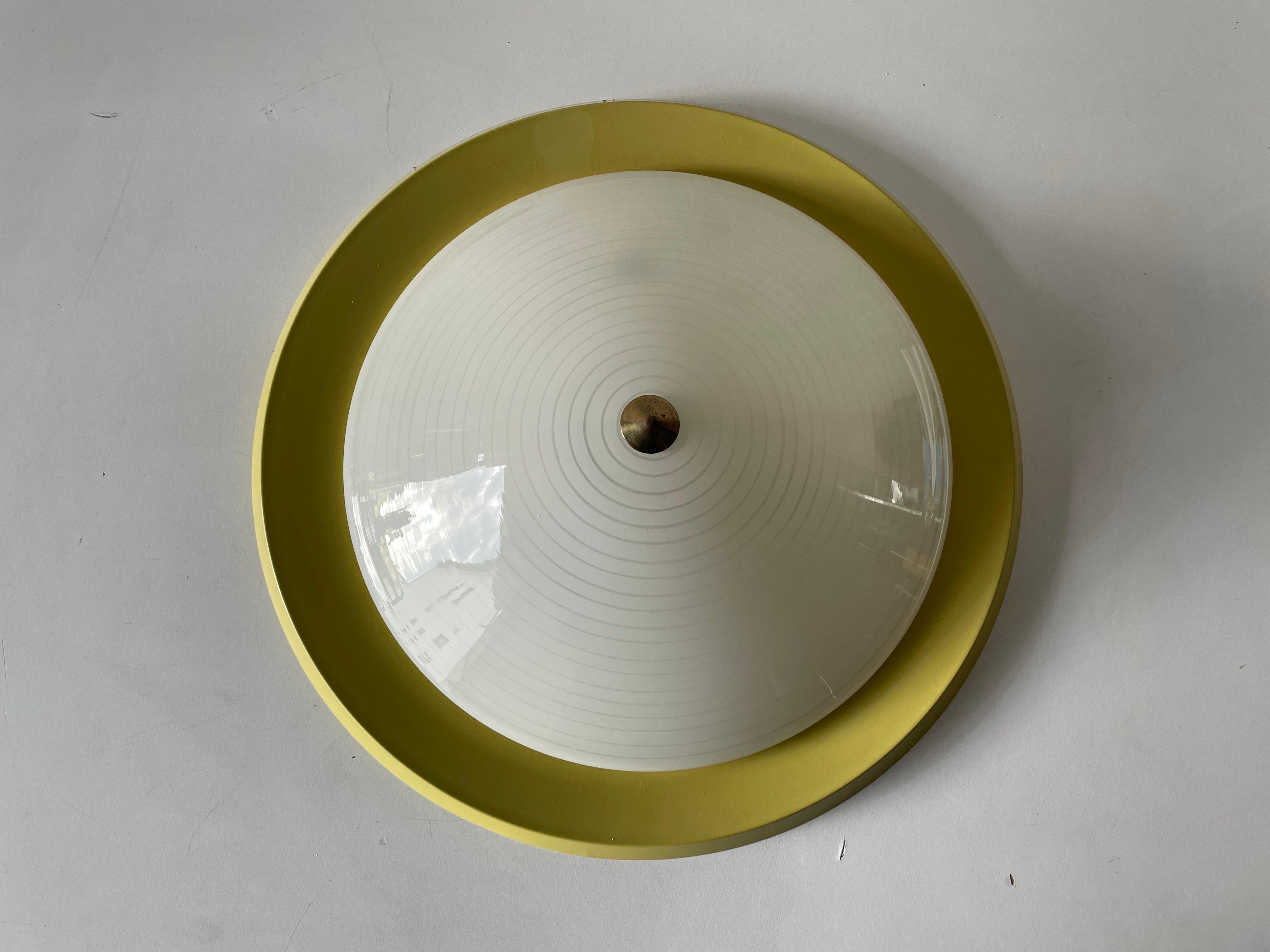 Mid Century Glass & Yellow Metal Flush Mount Ceiling Lamp, 1950s, Germany In Good Condition For Sale In Hagenbach, DE