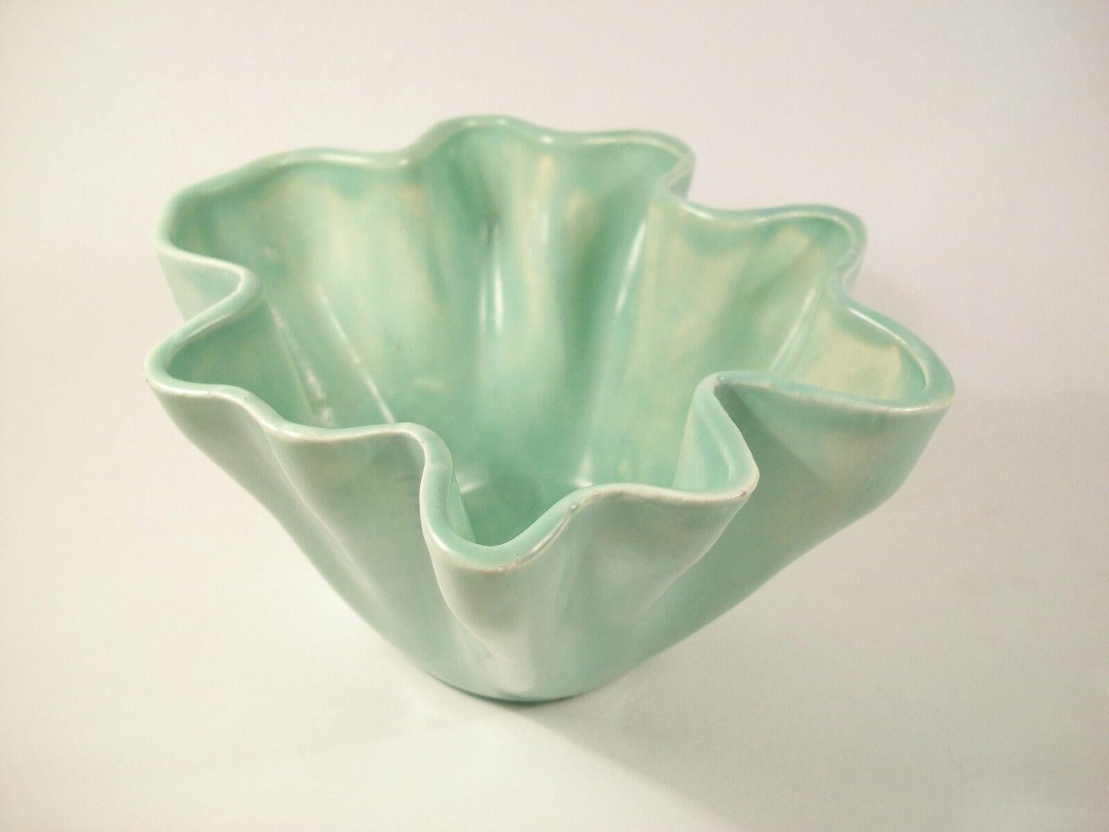 Ceramic Mid Century Glazed Studio Pottery 'Handkerchief' Bowl - Unsigned - Circa 1970's For Sale