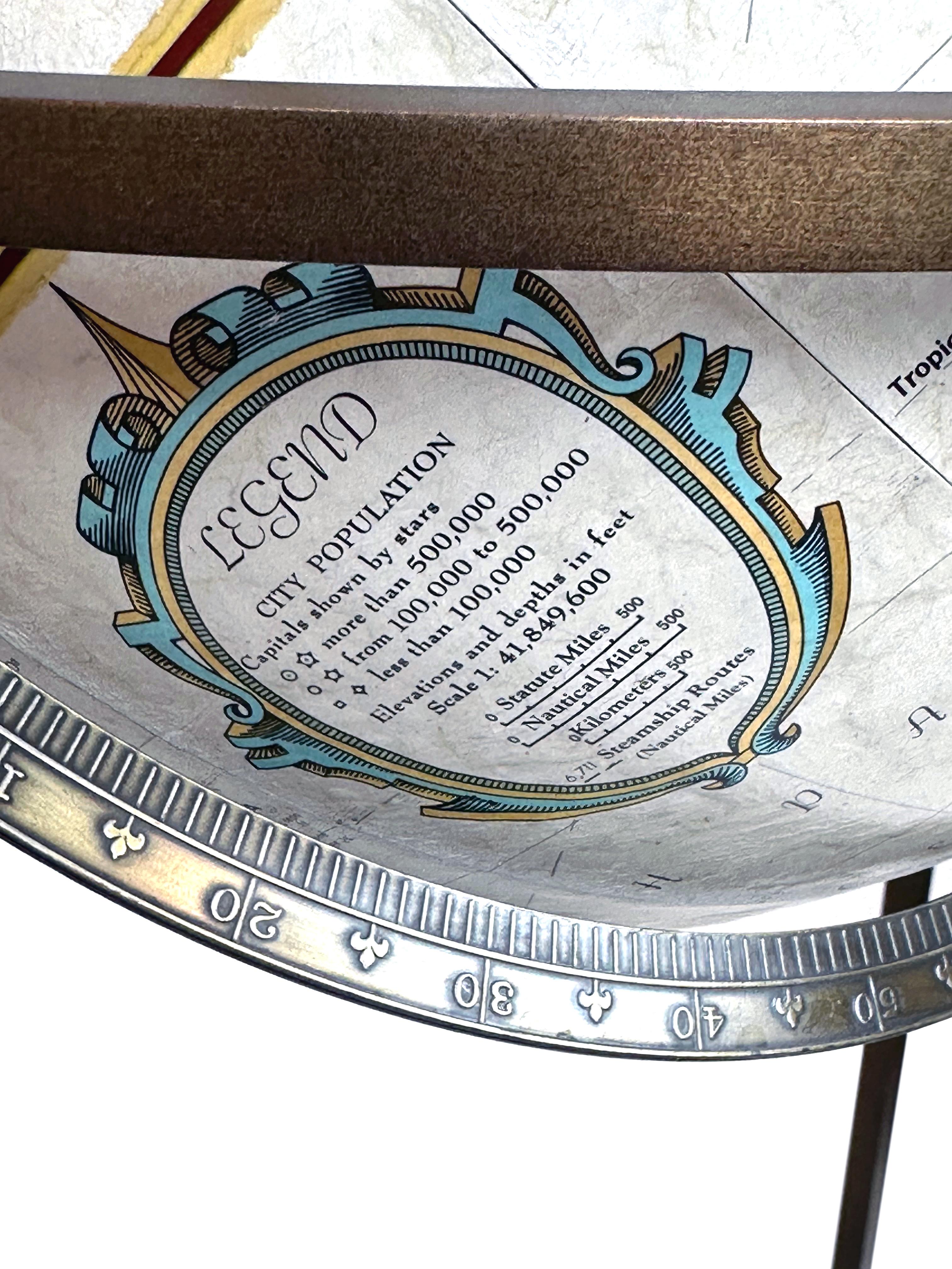 Métal Globe terrestre du milieu du siècle sur un Stand en bronze à la manière de Paul McCobb en vente