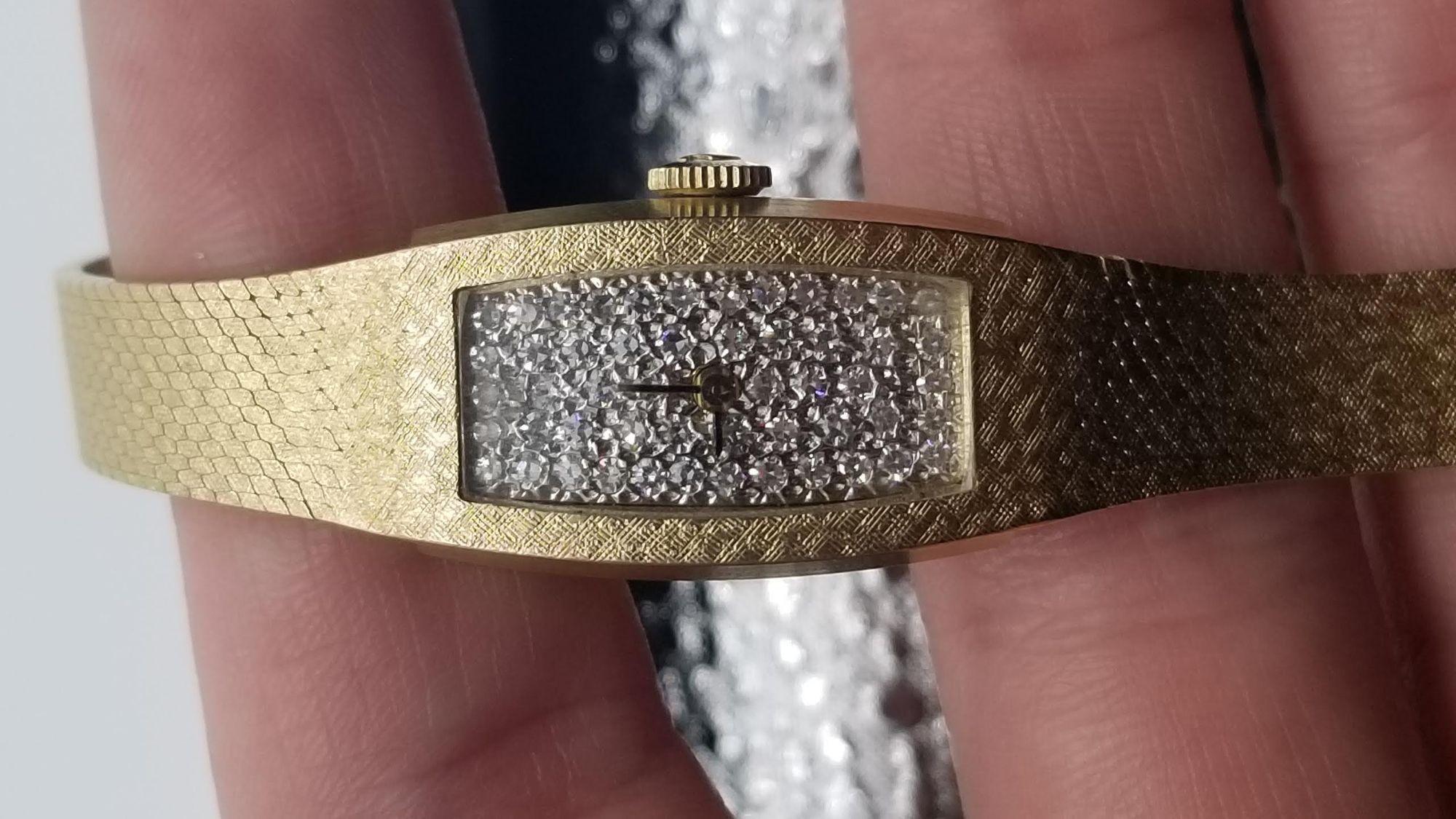 Mid Century Gold Diamond-Encrusted Women's Wristwatch by Omega For Sale 4