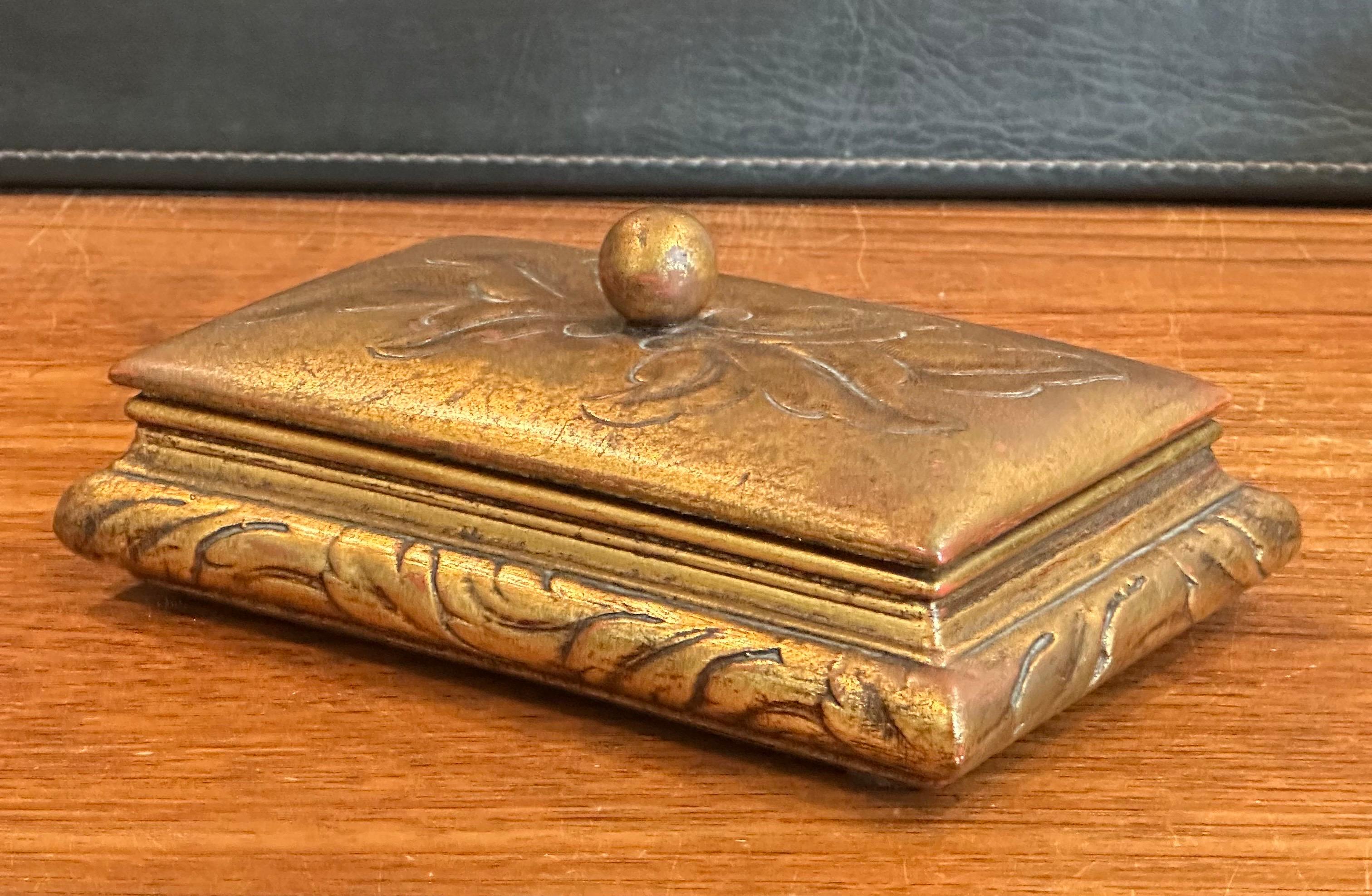 Boîte à bibelots à couvercle en céramique dorée du milieu du siècle par McFarlin Freeman Pottery en vente 1