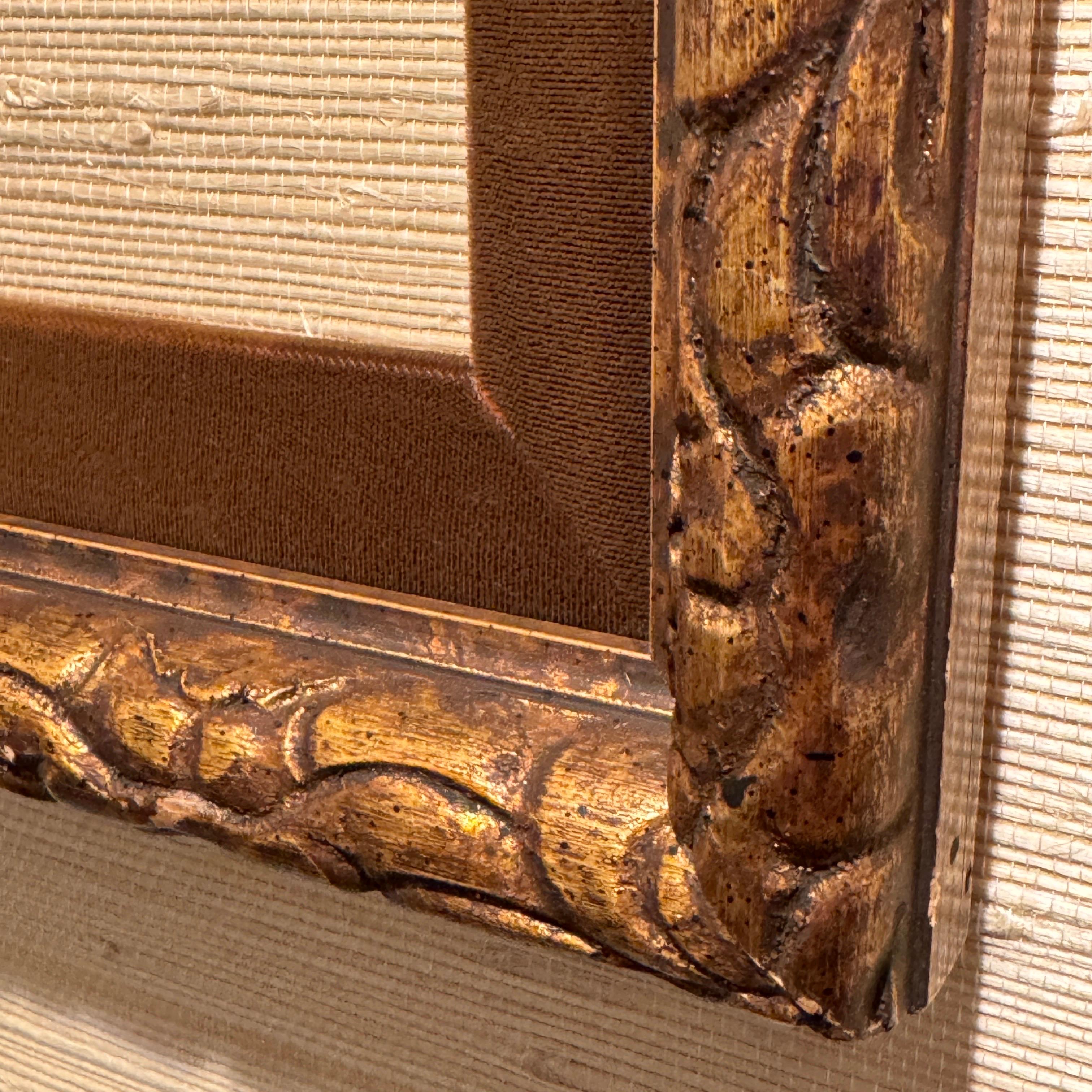 Marco de arte de madera dorada de mediados de siglo con forro en venta 7