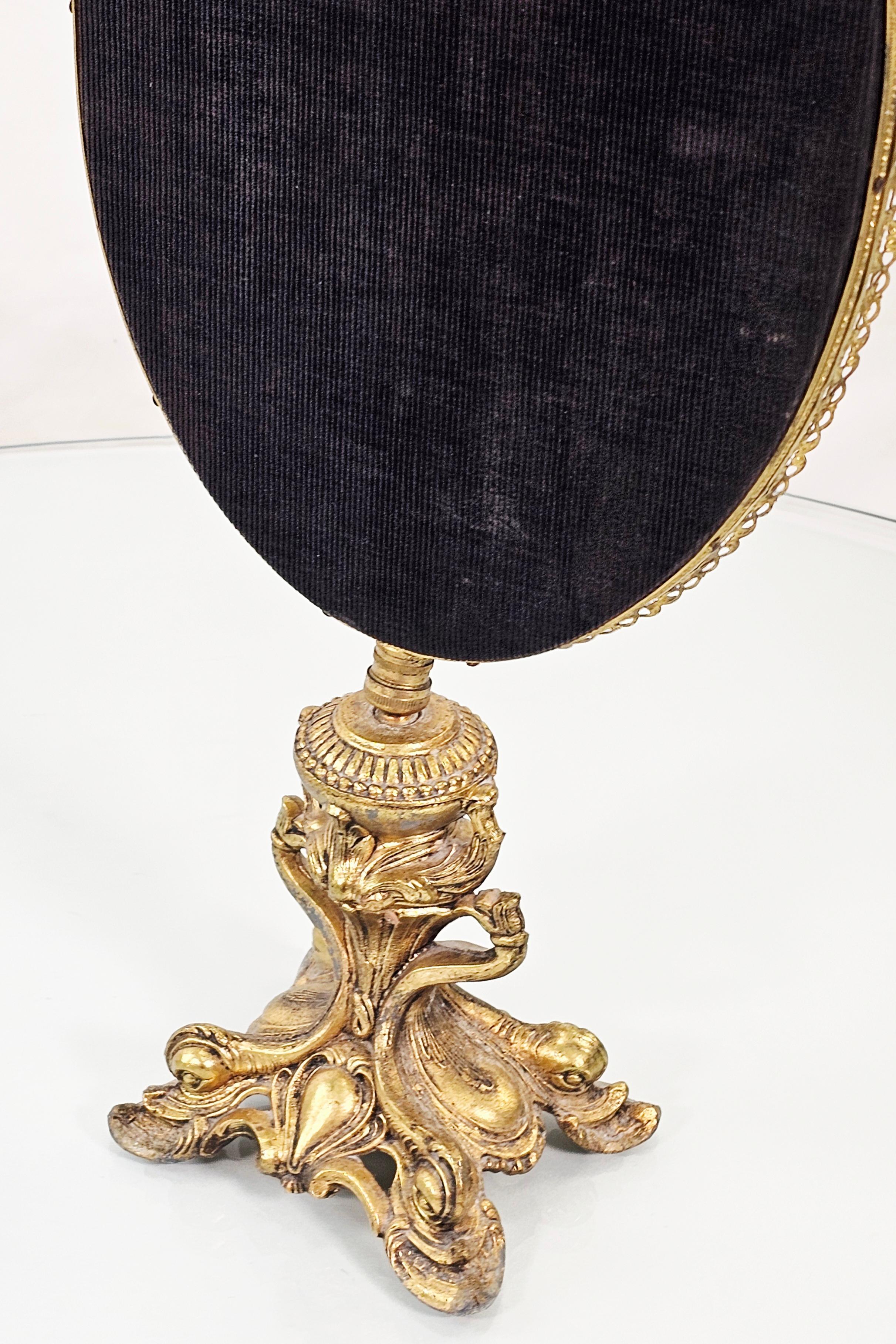 Mid Century Gold Plated Brass Vanity Table Mirror In Good Condition For Sale In Waxahachie, TX