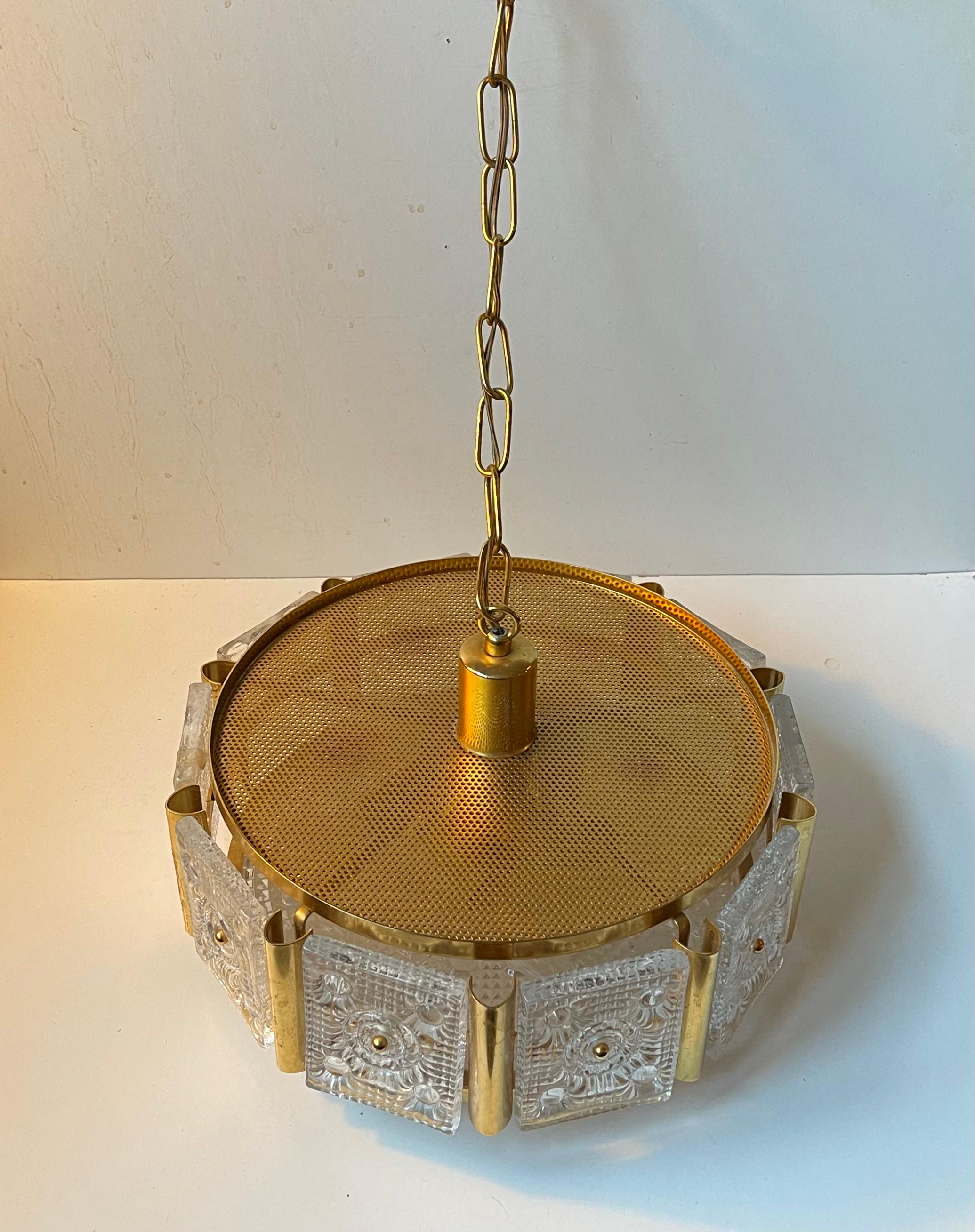 Mid-century Gold Plated Orrefors Crystal Pendant Ceiling Lamp by Carl Fagerlund For Sale 3