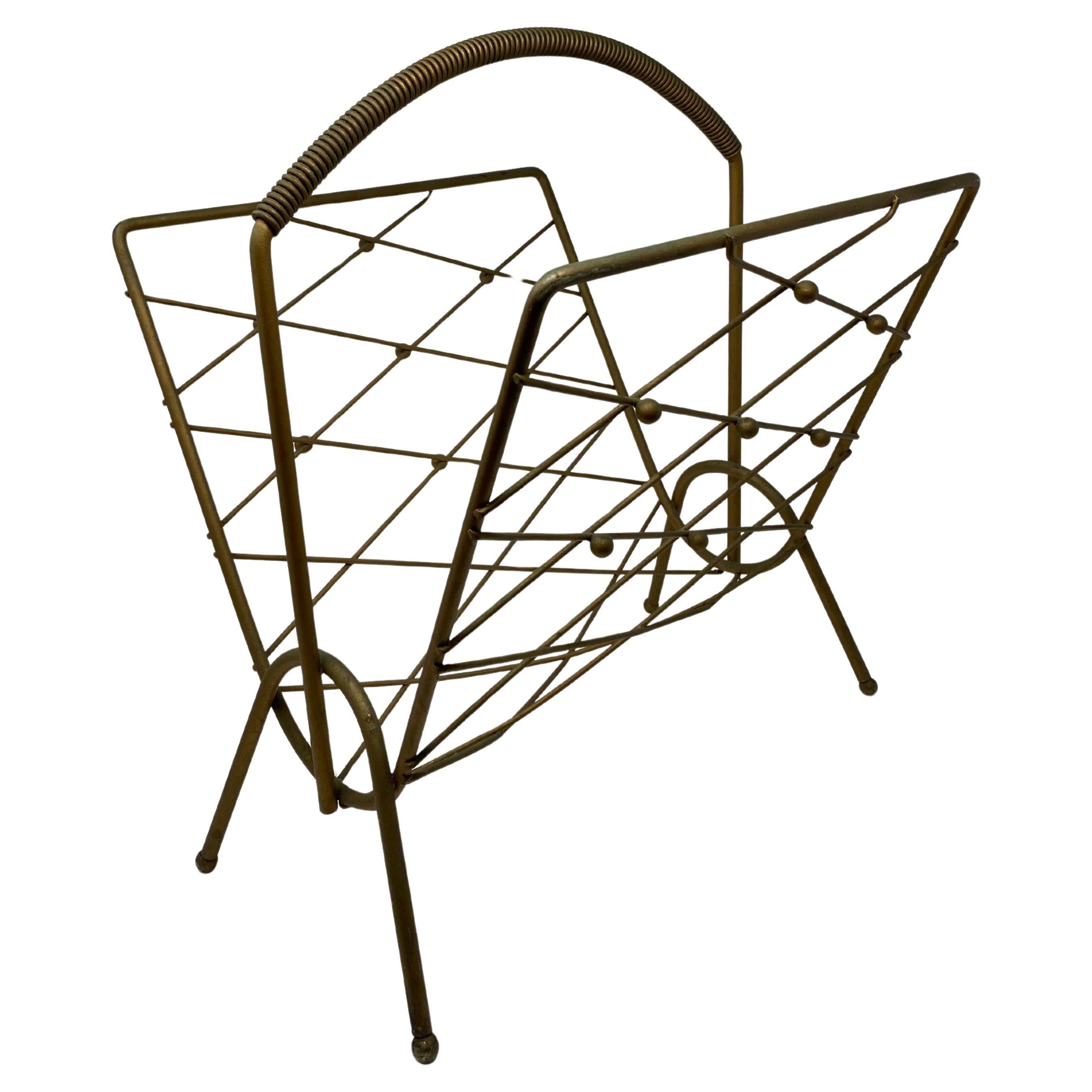 Mid Century Gold Record Sling Magazine Rack en vente