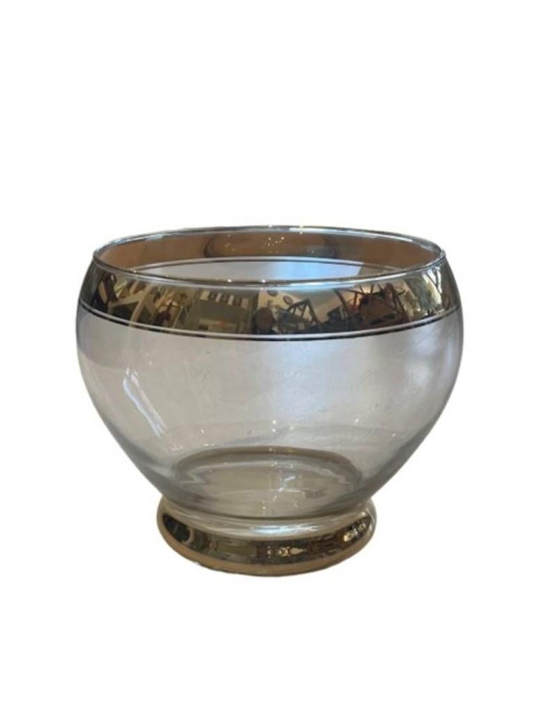 Mid-Century Modern Mid-Century Gold-Trimmed Decorative Glass Bowl For Sale