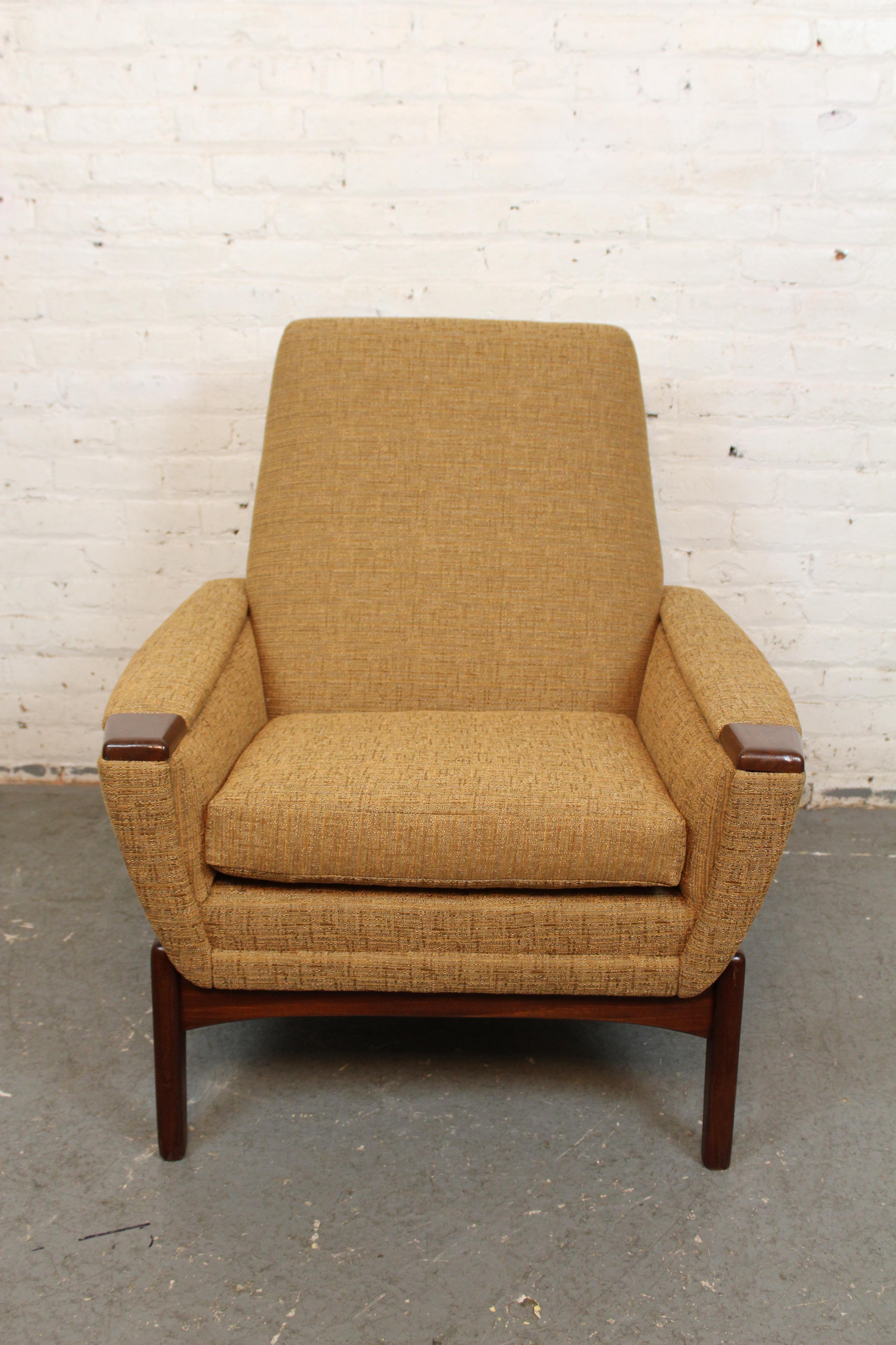 Mid-Century Gold Tweed 