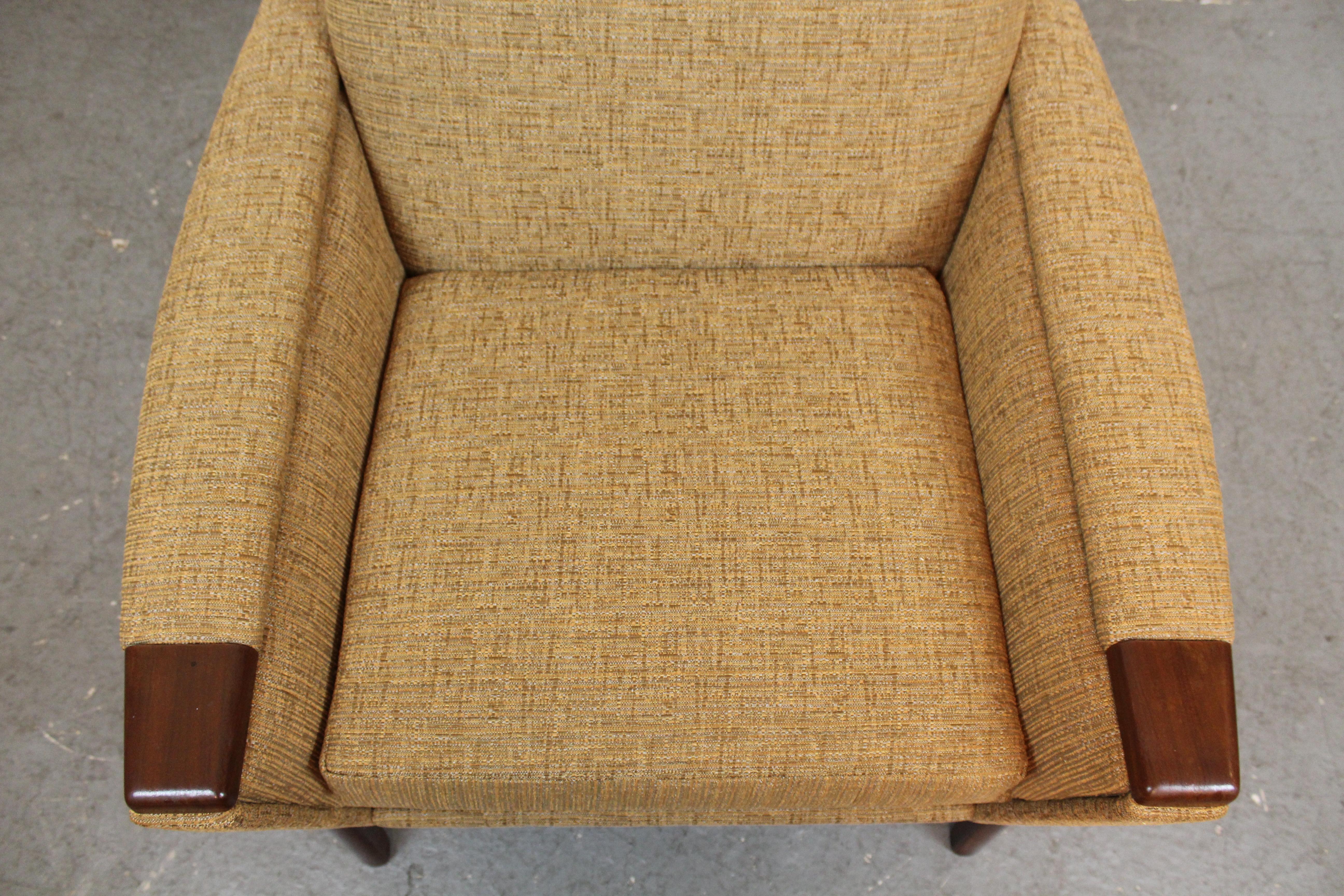 Mid-Century Gold Tweed 