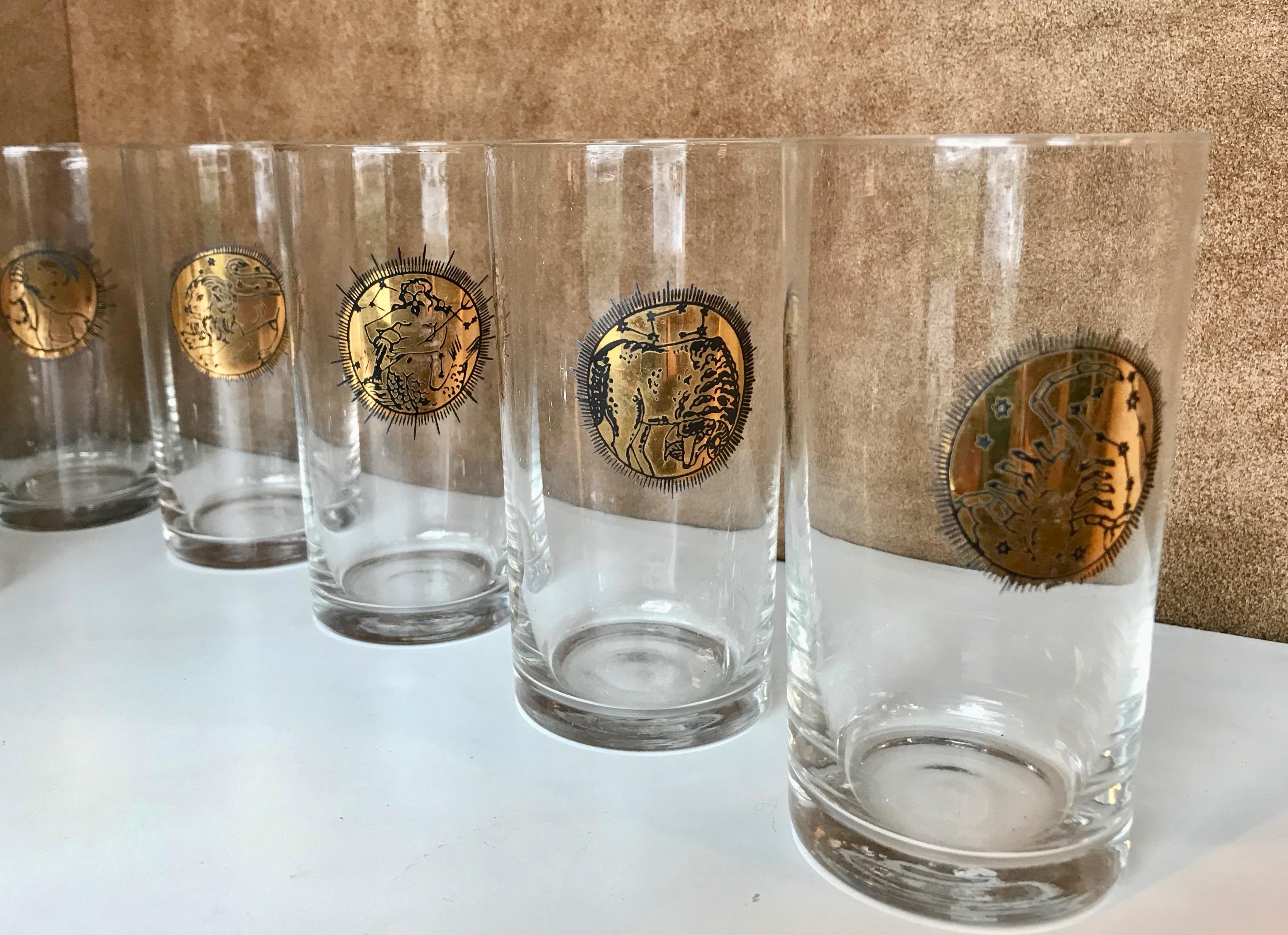 Midcentury Gold Zodiacal Characters  S/8 Glasses , Italy 1960s In Excellent Condition For Sale In Los Angeles, CA