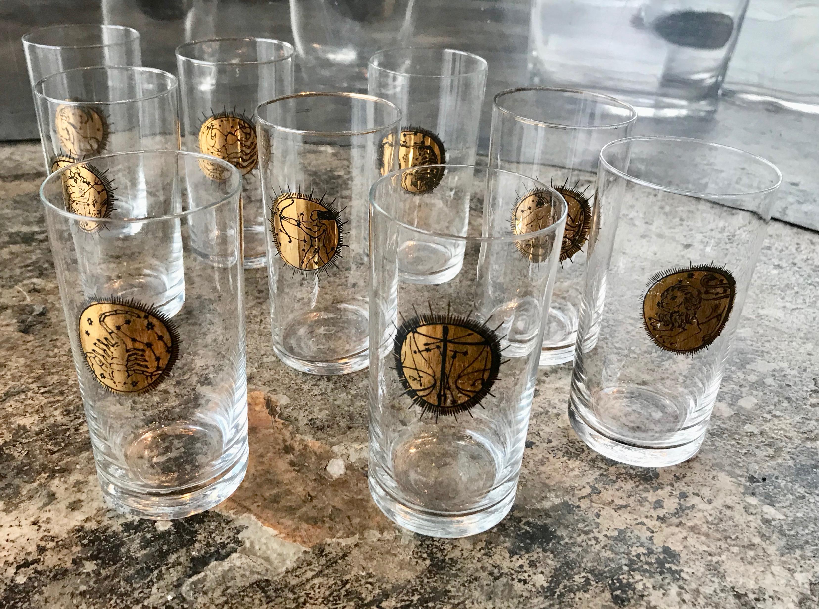 Midcentury Gold Zodiacal Characters  S/8 Glasses , Italy 1960s For Sale 4