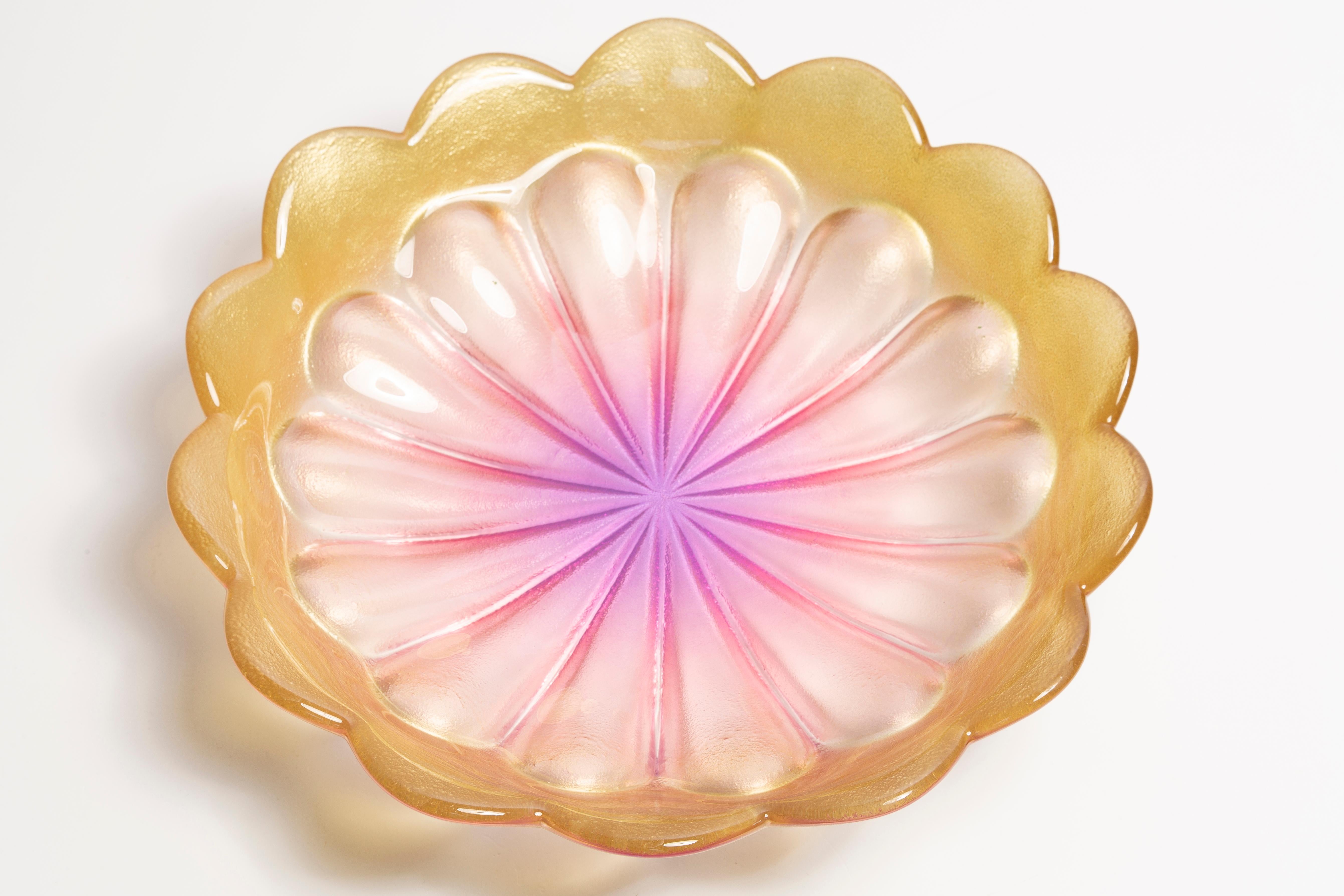 Decorative golden and pink flower glass plate from Italy. Plate is in very good vintage condition, no damage or cracks. Original glass. Beautiful piece for every interior! Only one unique piece.