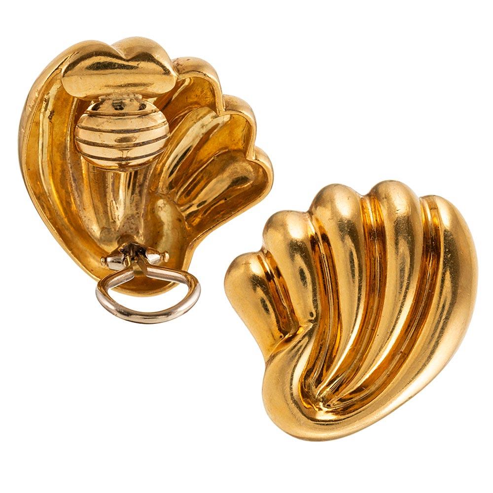 Goldene Shell-Motiv-Ohrringe aus der Mitte des Jahrhunderts Damen