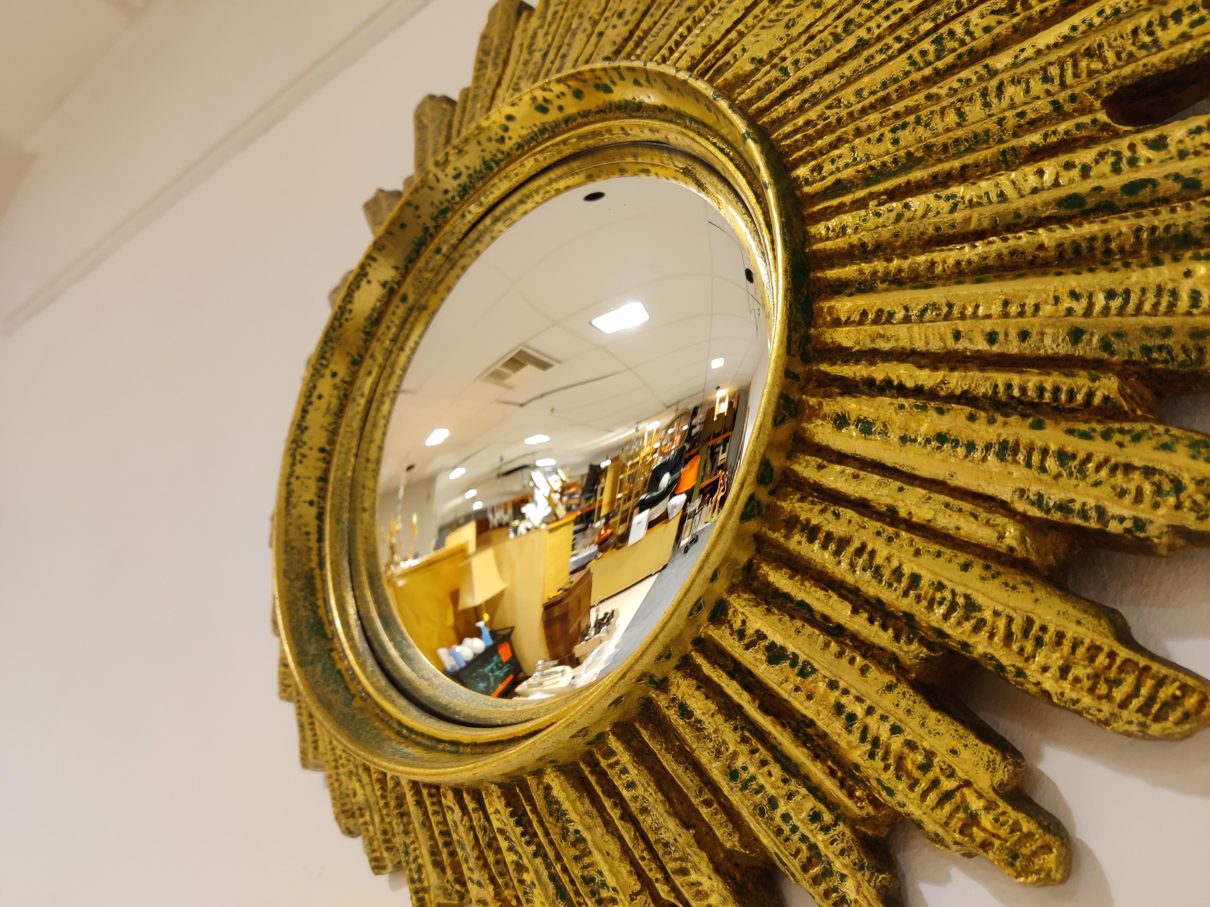 Mid Century Golden Sunburst Mirror, 1960s In Good Condition For Sale In HEVERLEE, BE