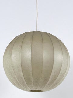 Lámpara colgante o colgante Globe Cocoon Goldkant de mediados de siglo Alemania Años 60