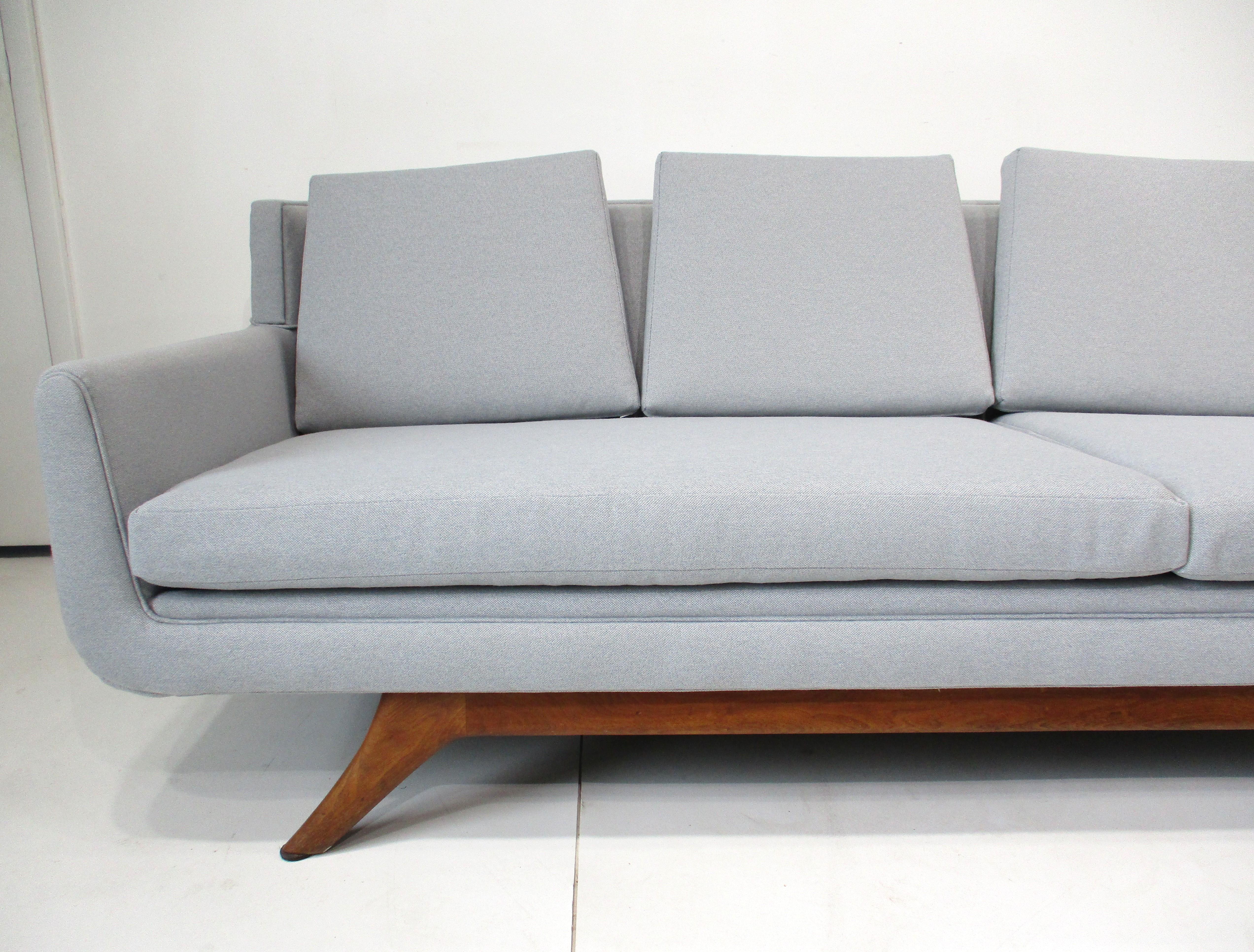 American Mid Century Gondola Sofa in the style of Vladimir Kagan / Otmar Danish