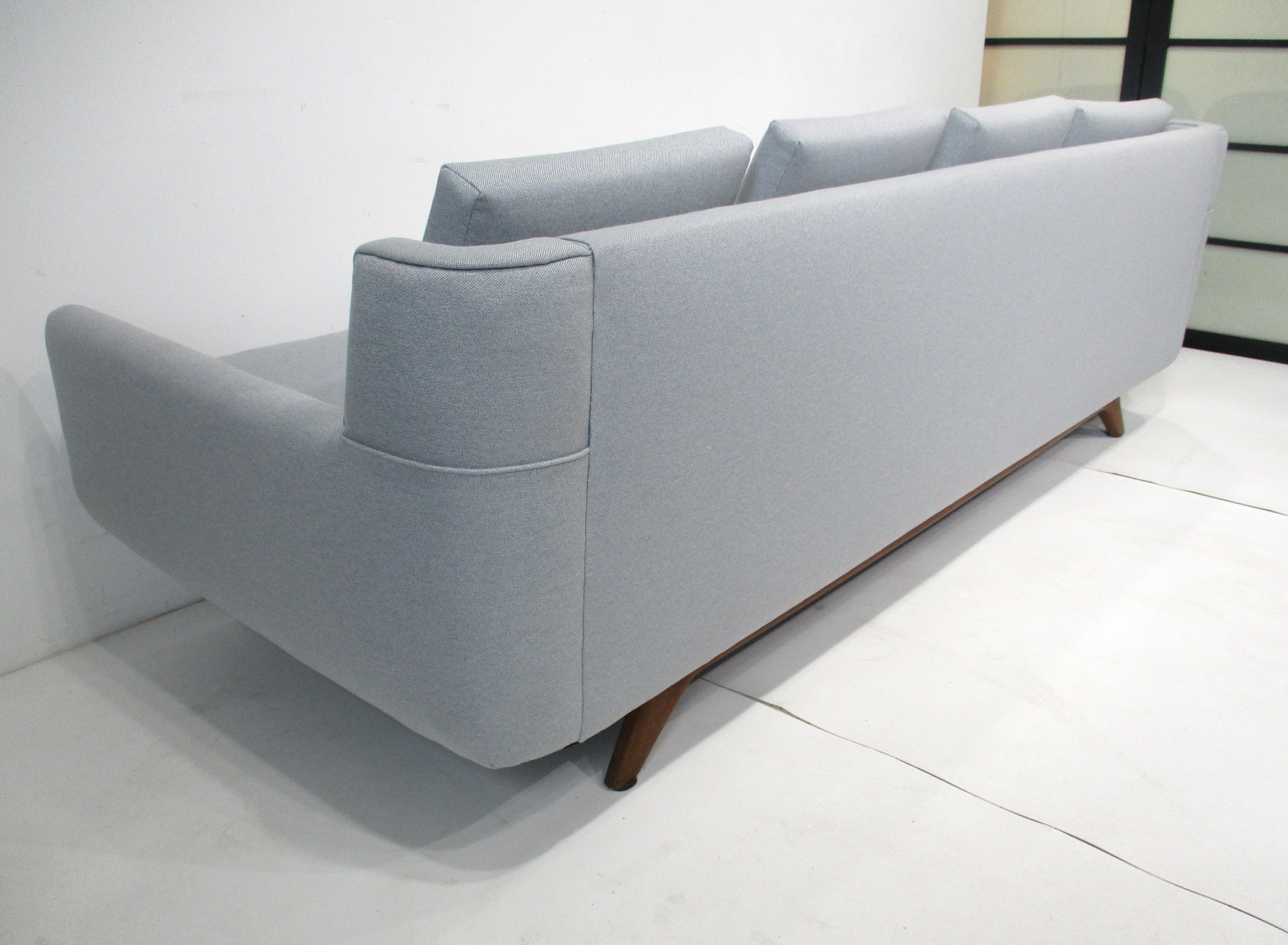 20th Century Mid Century Gondola Sofa in the style of Vladimir Kagan / Otmar Danish