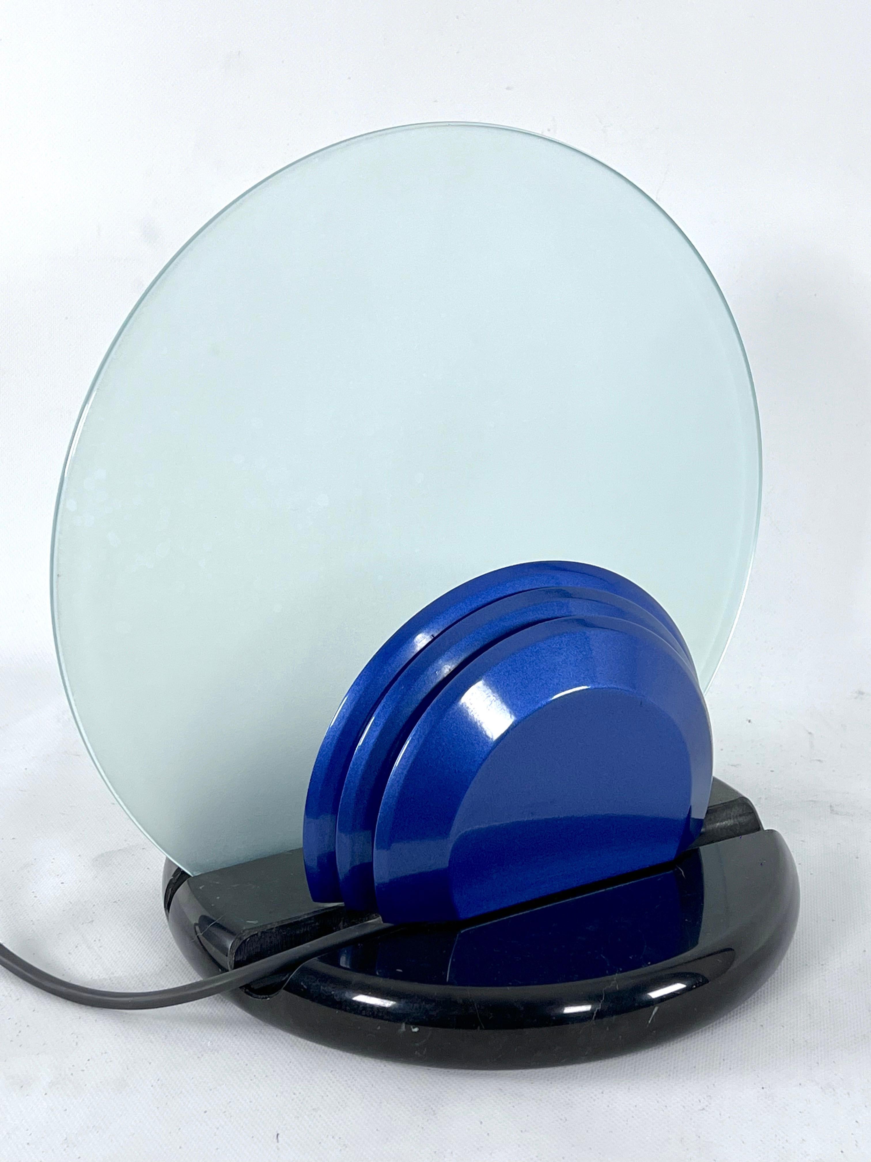 Midcentury Gong Table Lamp in Marble and Glass by Bruno Gecchelin for Skipper.  For Sale 3