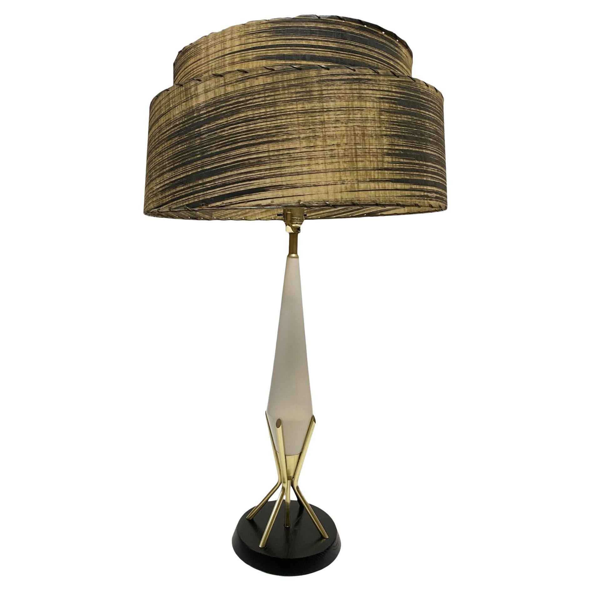Lampe de table Googie du milieu du siècle avec abat-jour en fibre de verre filé