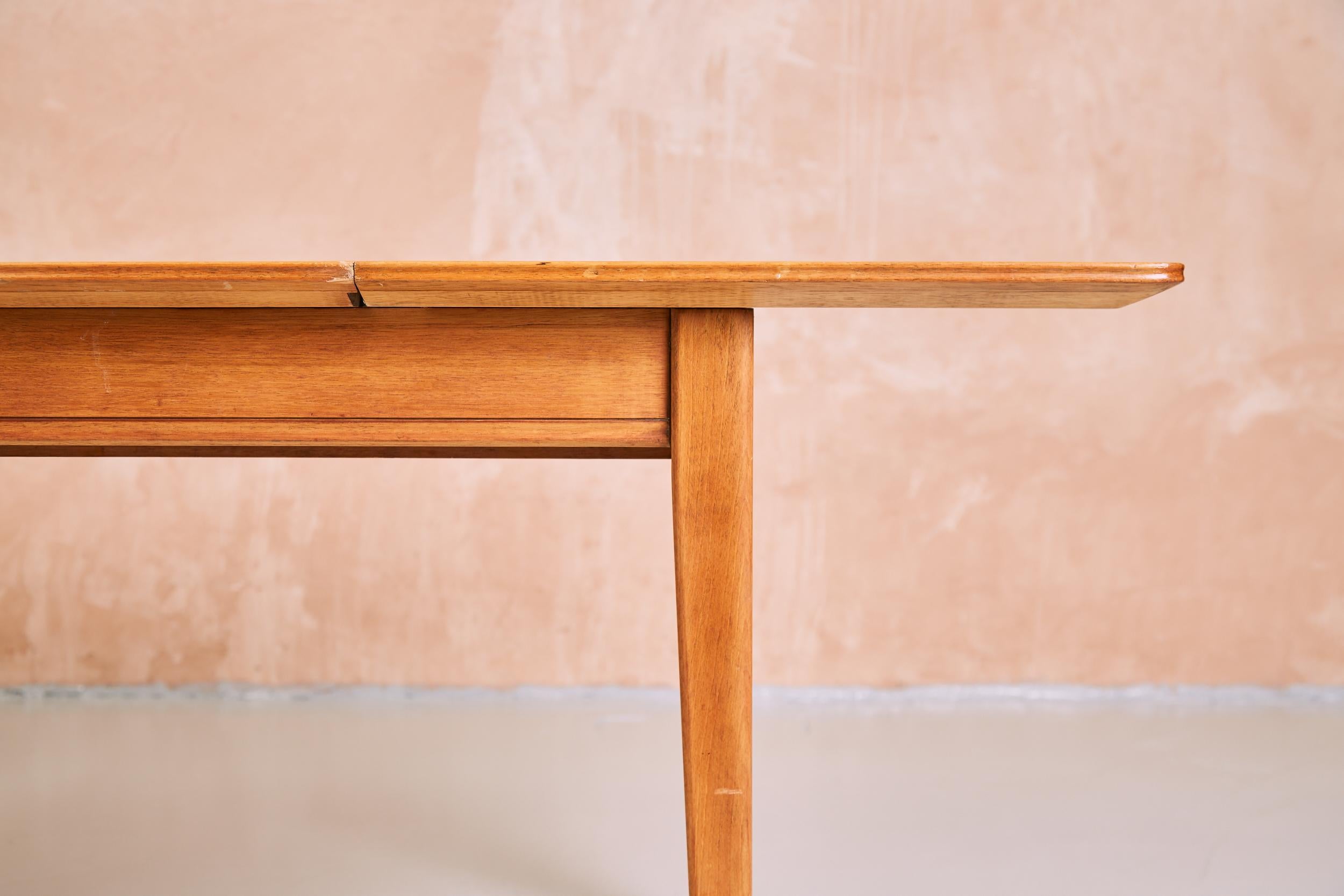 Mid Century Gordon Russell Oak Extending Dining Table im Angebot 7