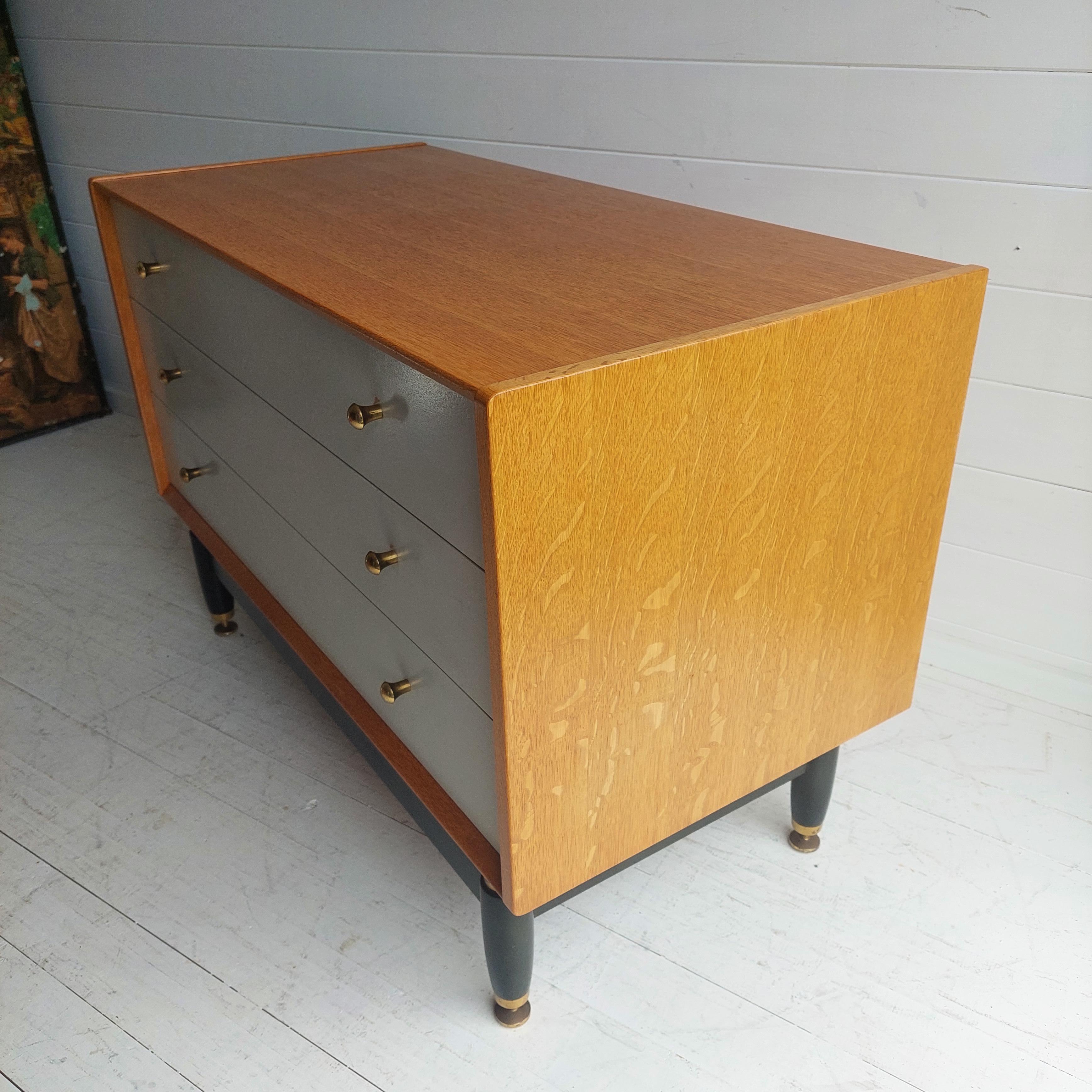 Scandinavian Modern Midcentury Gplan Oak Chest of Drawers E Gomme, 1960s