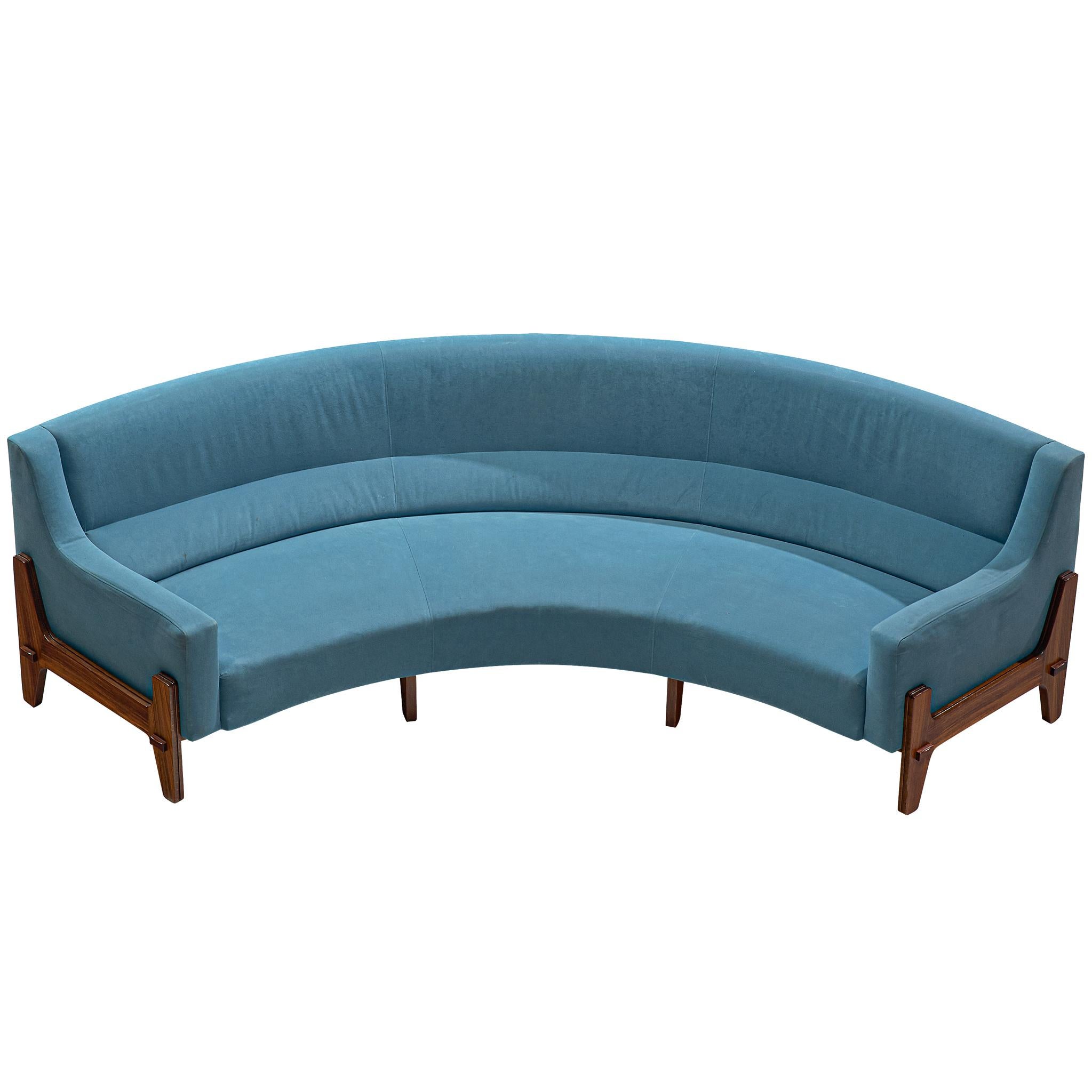 Is sofa American or British?