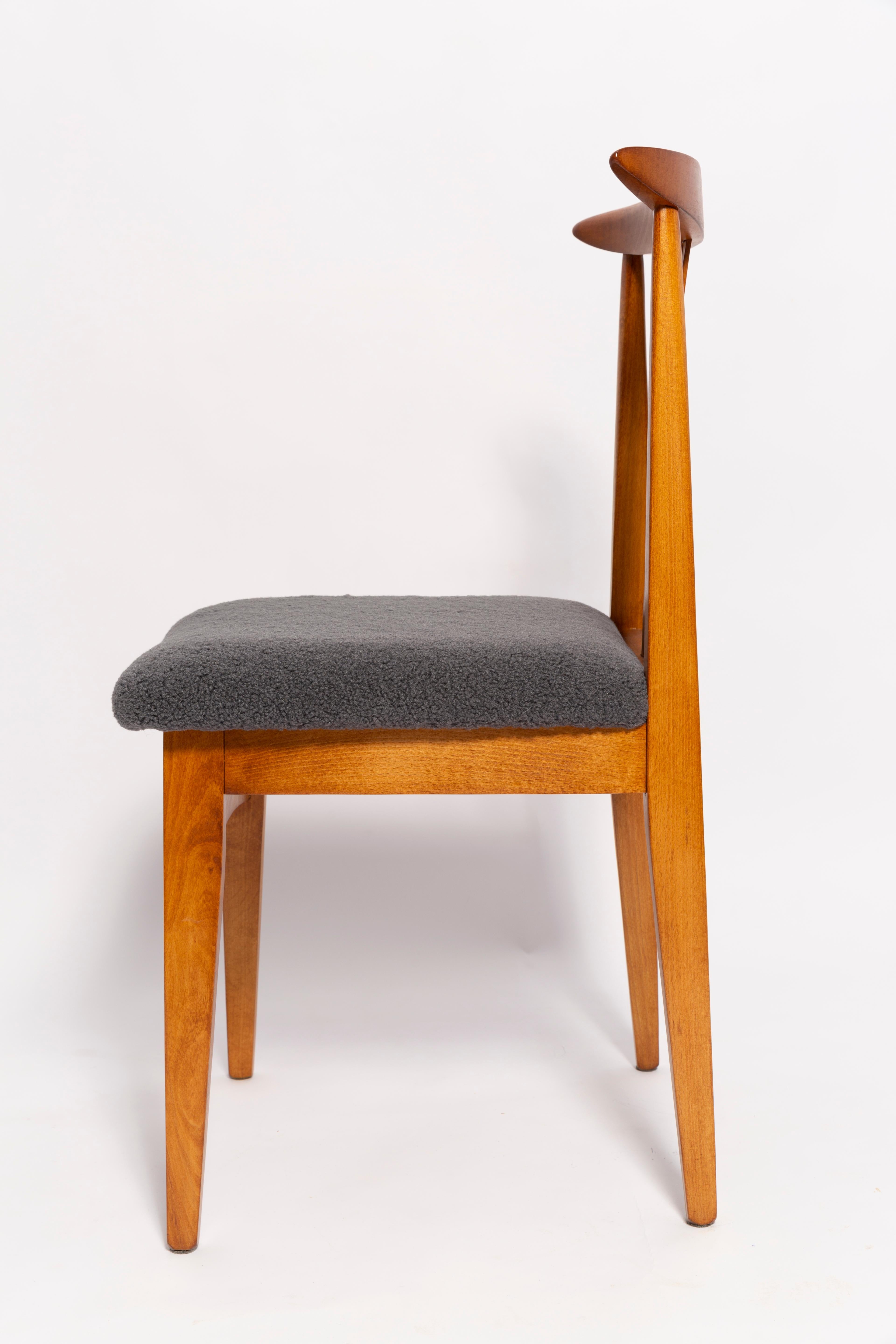 20th Century Mid-Century Graphite Gray Boucle Chair, Medium Wood, M. Zielinski, Europe, 1960 For Sale