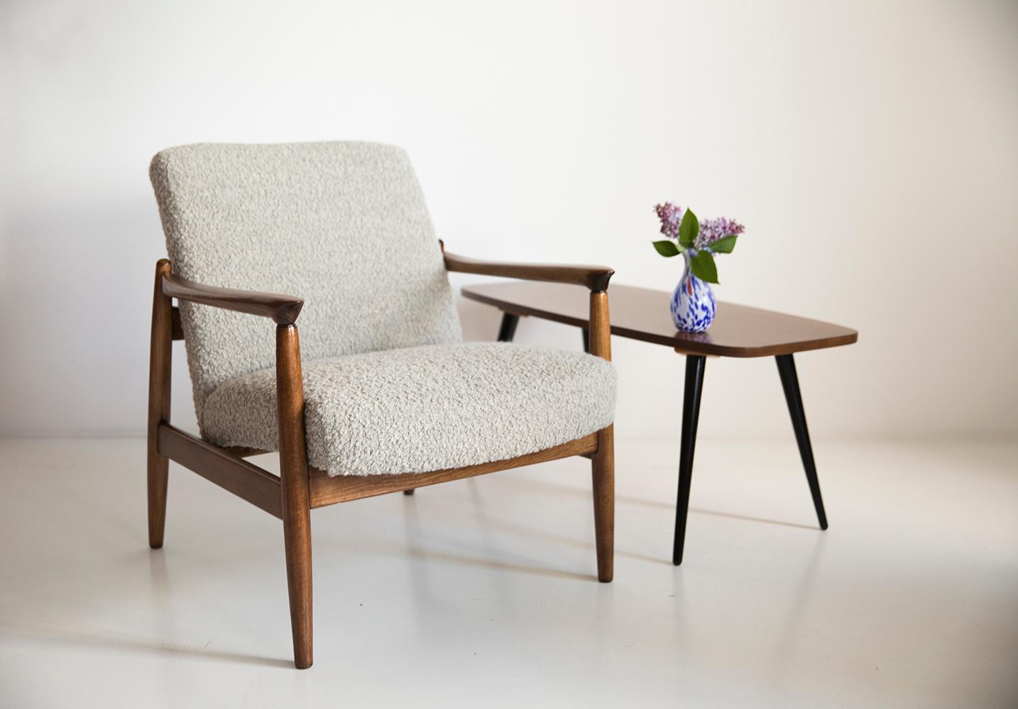Unique alpaca wool armchair, designed by Edmund Homa. The armchair was made in the 1960s in the Gosciecinska Furniture Factory from solid beechwood. The GFM type armchair is regarded one of the best Polish armchair design from the previous age. The