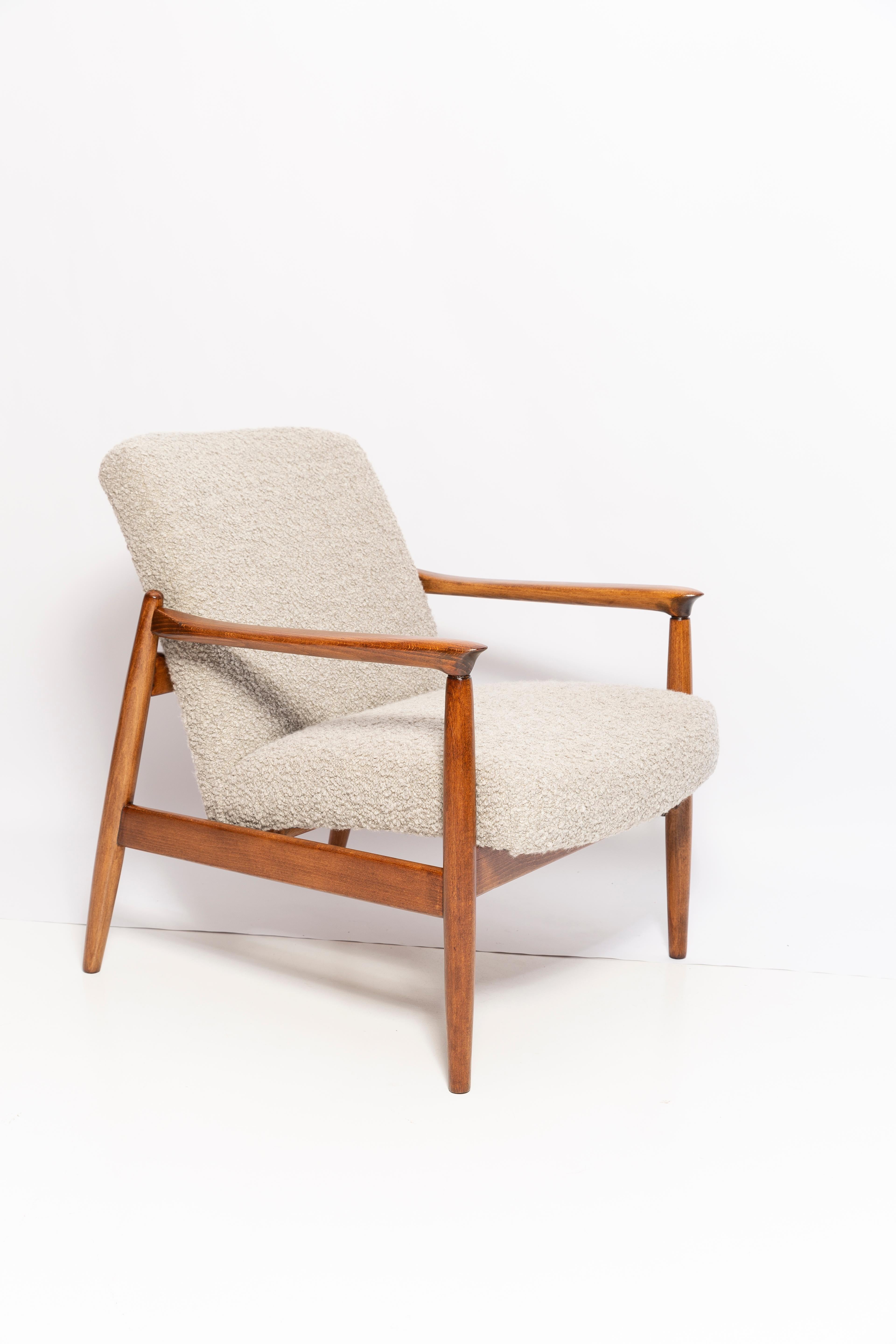 Hand-Crafted Midcentury Gray Alpaca Wool Armchair, Edmund Homa, Poland, 1960s For Sale