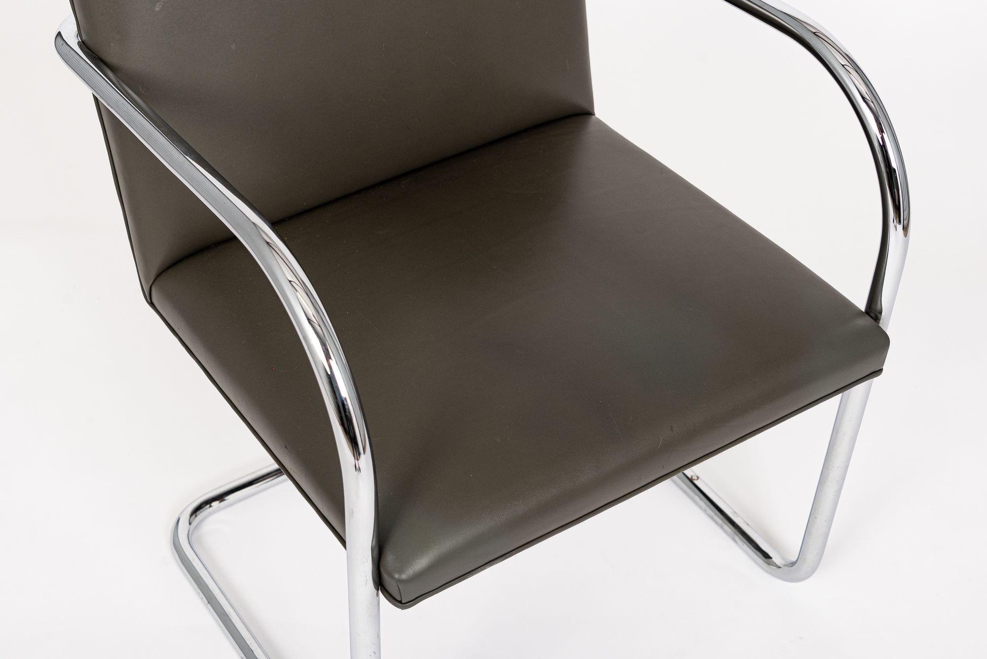 Mid Century Gray Leather Brno Chairs by Mies van der Rohe for Knoll For Sale 1