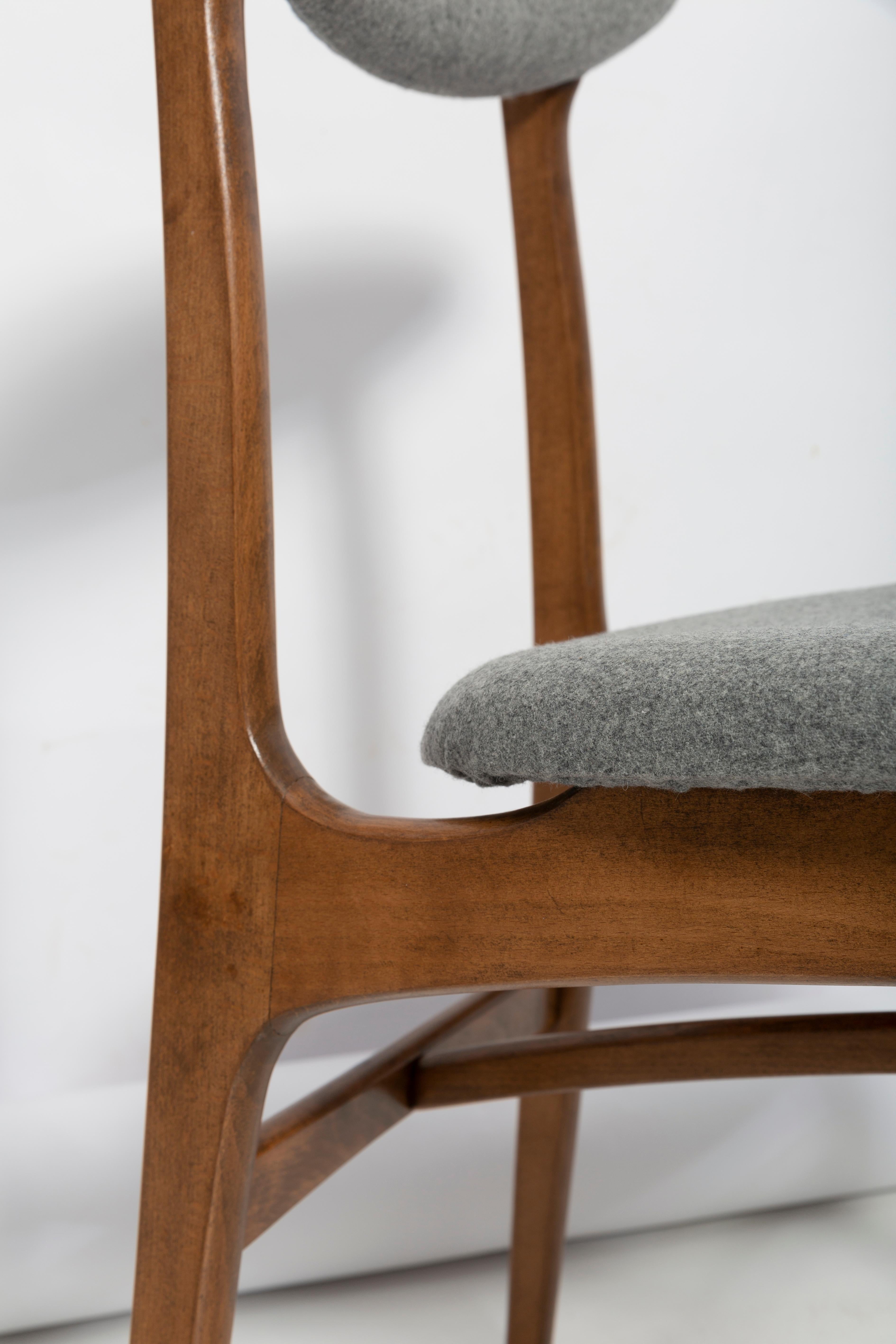 Polish Mid Century Gray Wool Chair Designed by Rajmund Halas, Poland, 1960s For Sale