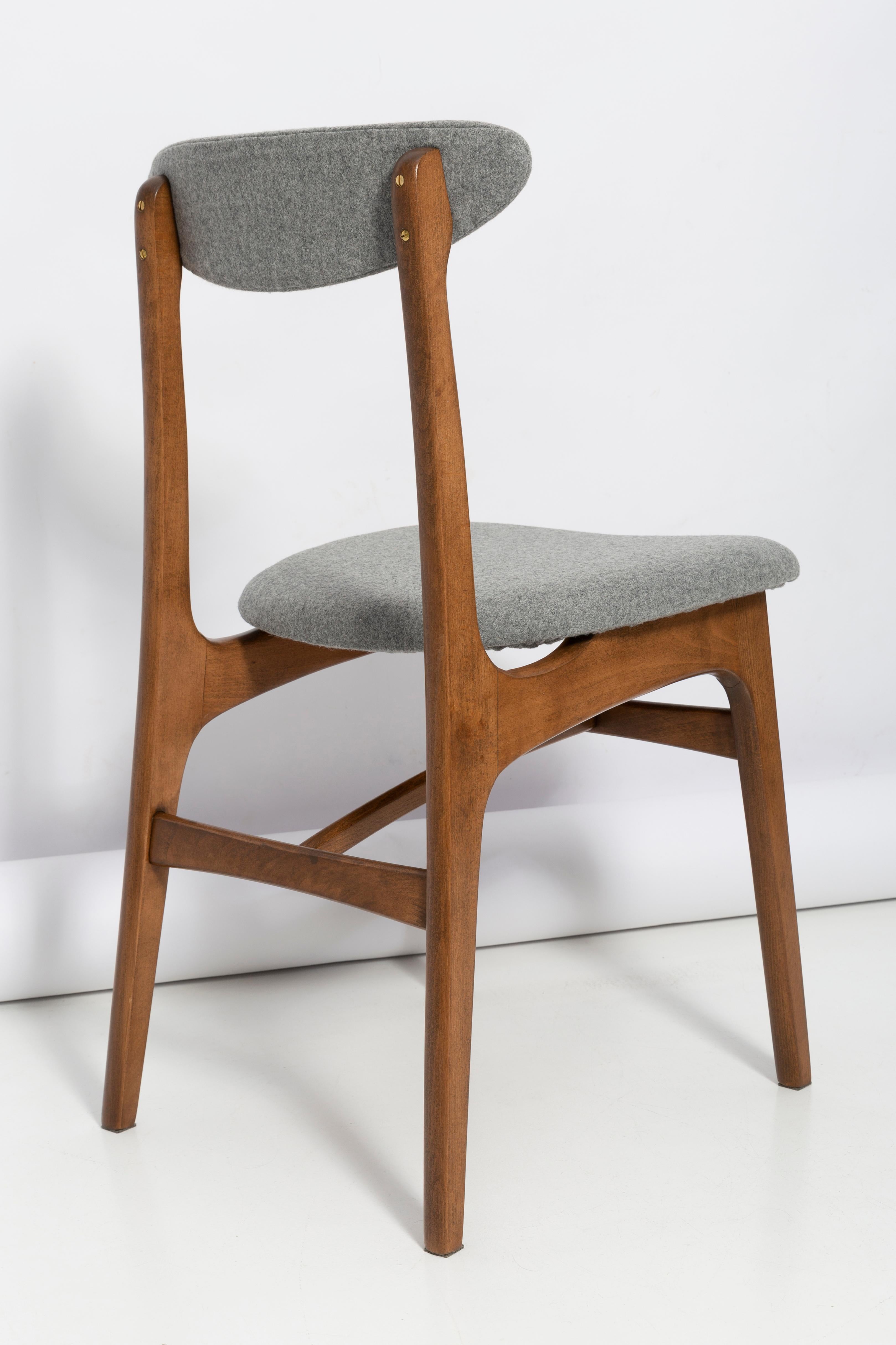 20th Century Mid Century Gray Wool Chair Designed by Rajmund Halas, Poland, 1960s For Sale