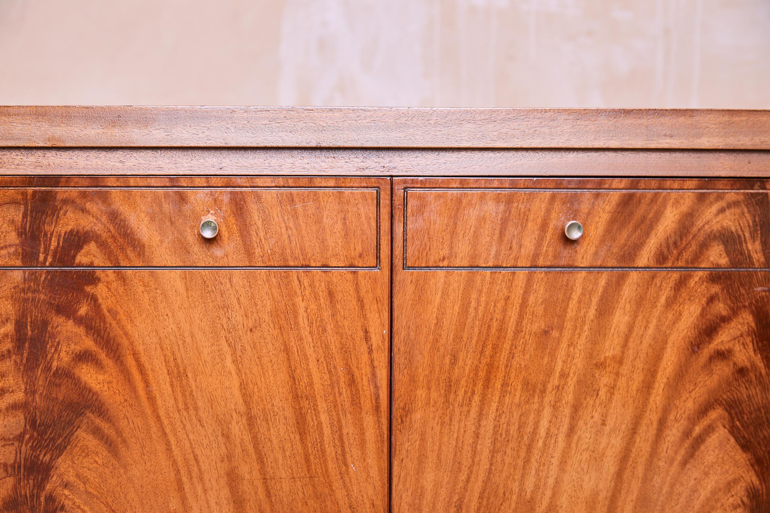 Mid Century Greaves and Thomas Sideboard, Flame Mahogany and Teak, 1960s For Sale 6