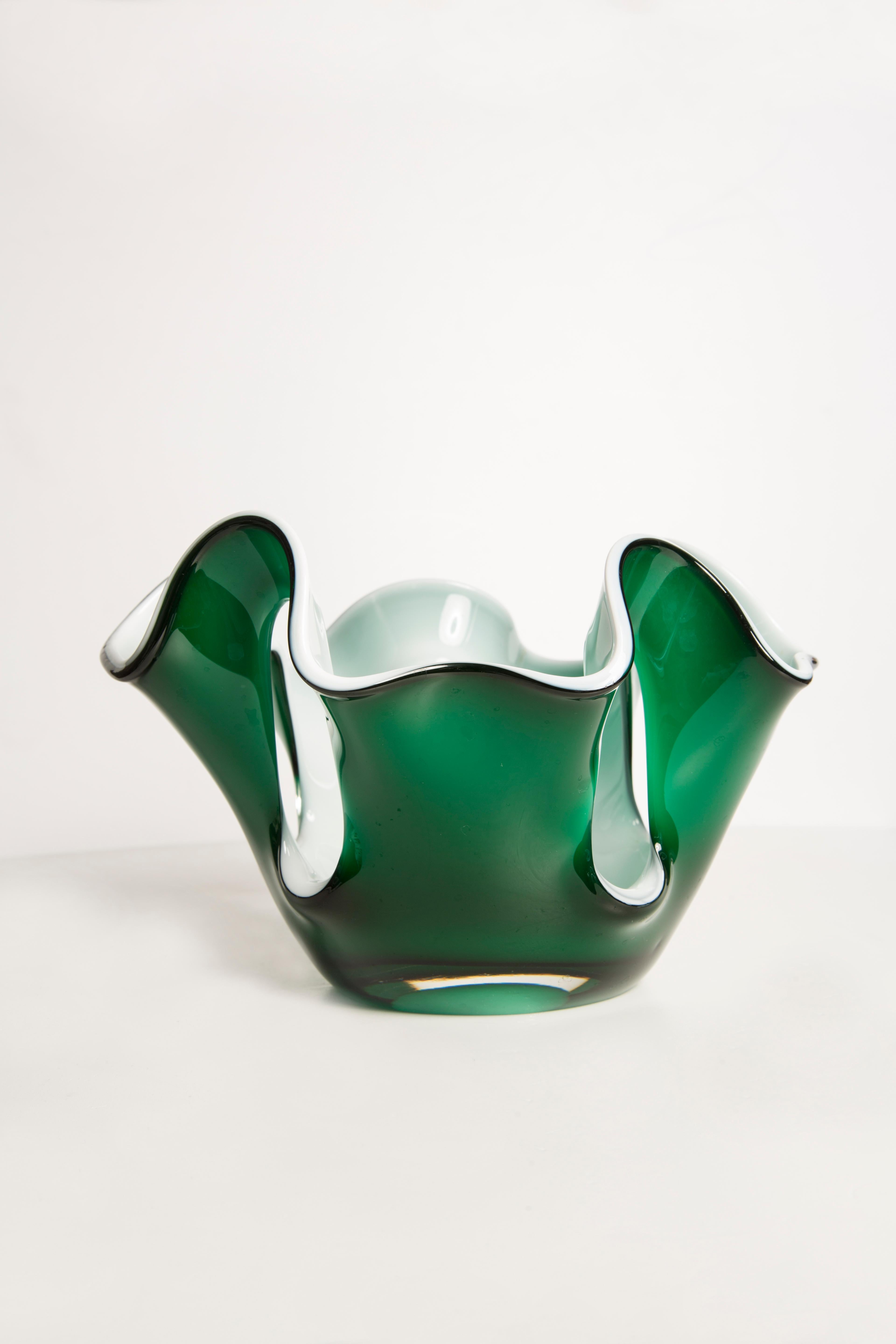 Mid-Century Green and White Vase Artistic Bowl Candlestick, Europe, 1960s In Excellent Condition For Sale In 05-080 Hornowek, PL