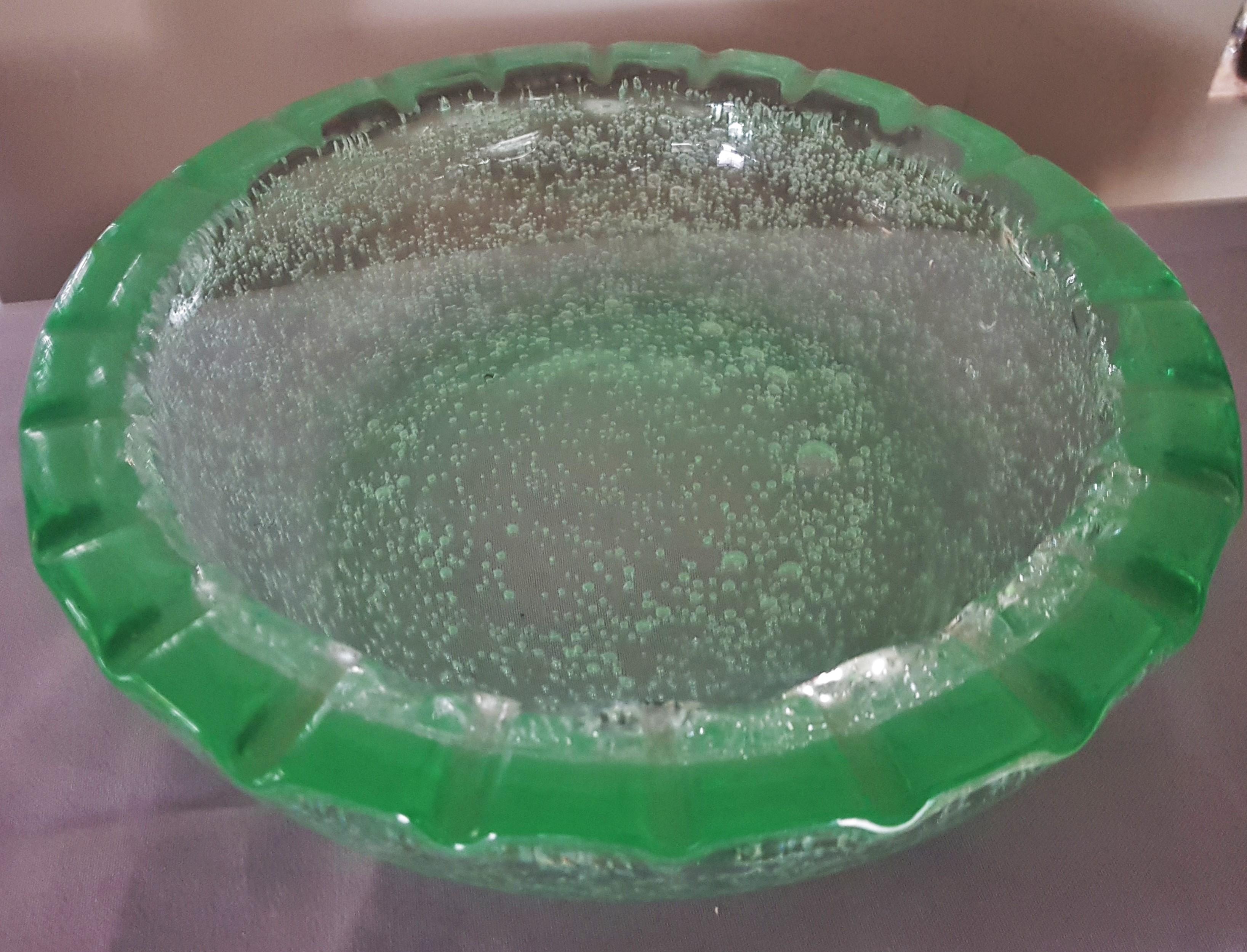 Mid-Century Green Bubble Glass Bowl by Daum Saint Gobin France For Sale 1