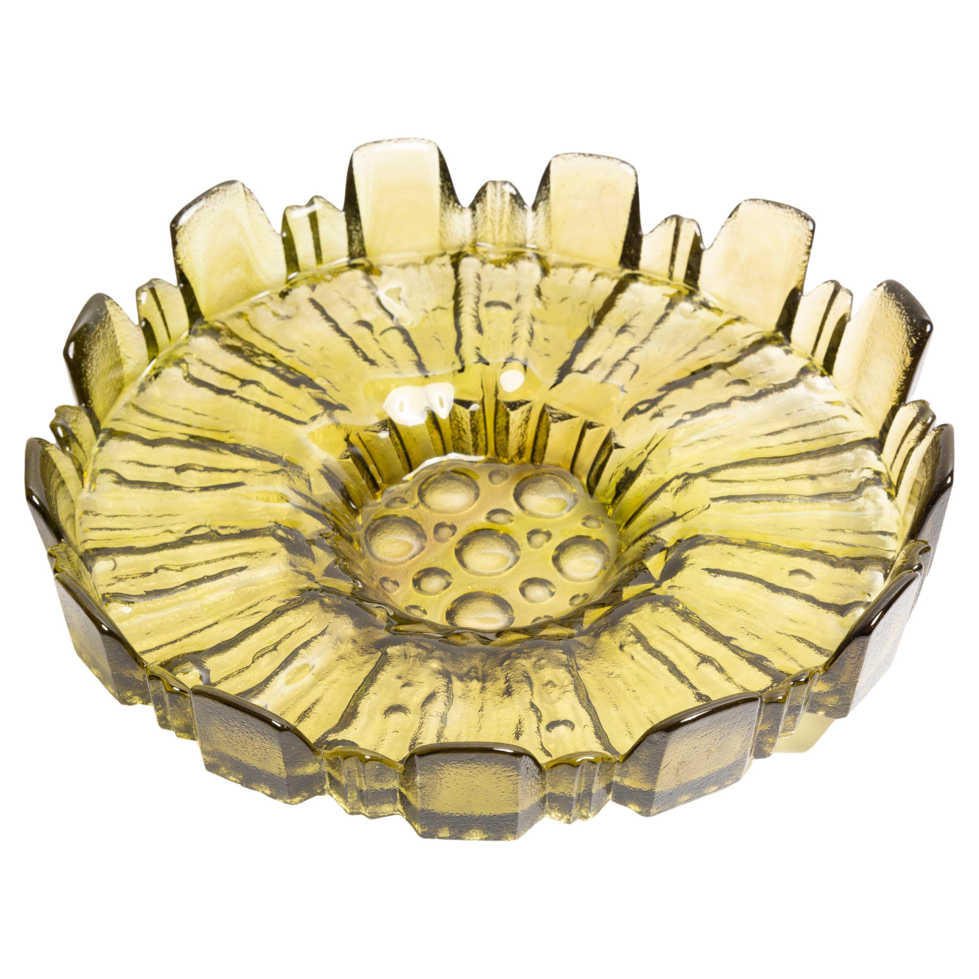 Mid Century Green Decorative Glass Flower Plate, Italy, 1960s For Sale