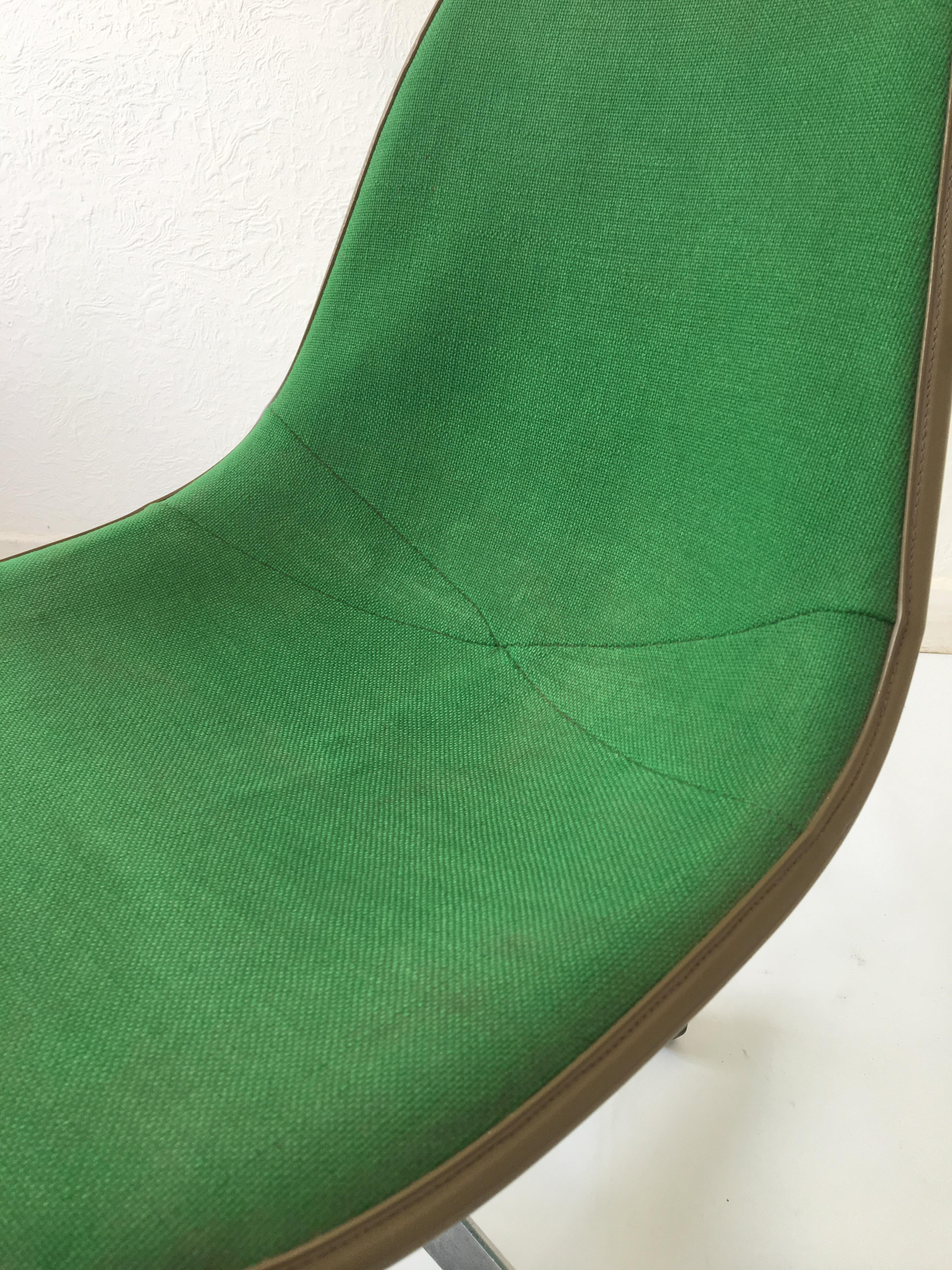Mid-20th Century Midcentury Green, Eames Fibreglass PSC Swivel Chair for Herman Miller circa 1960