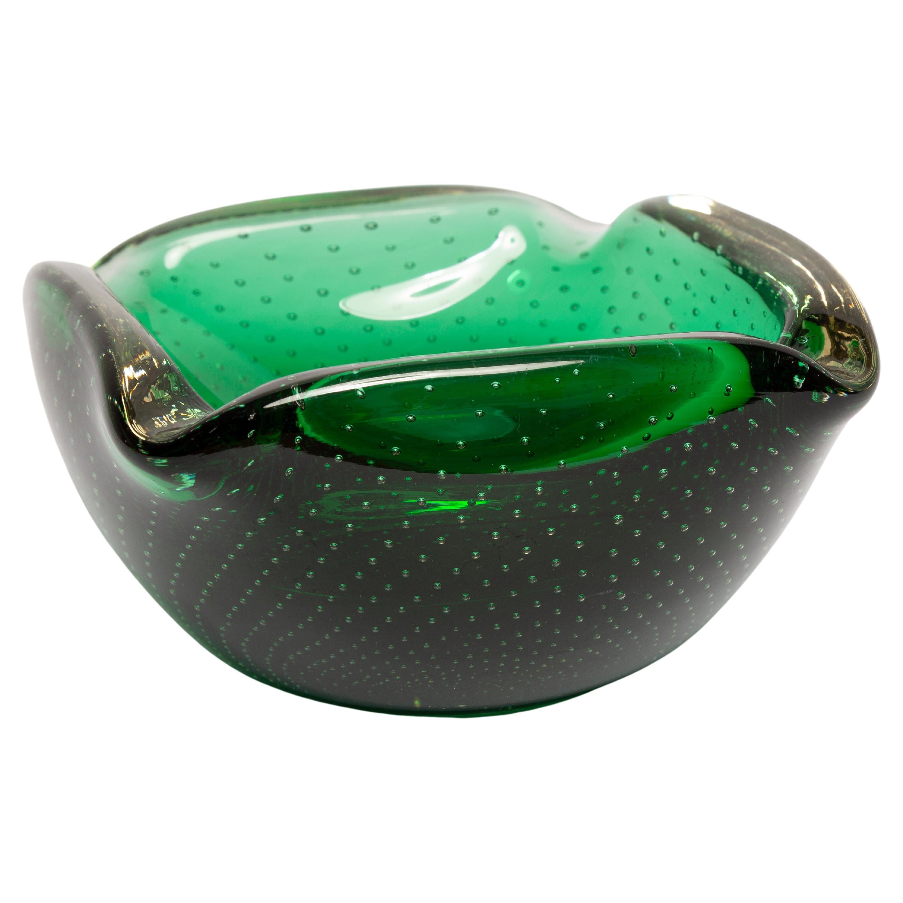 Grünes Glasschalen-Aschenbecher-Element aus der Mitte des Jahrhunderts ...