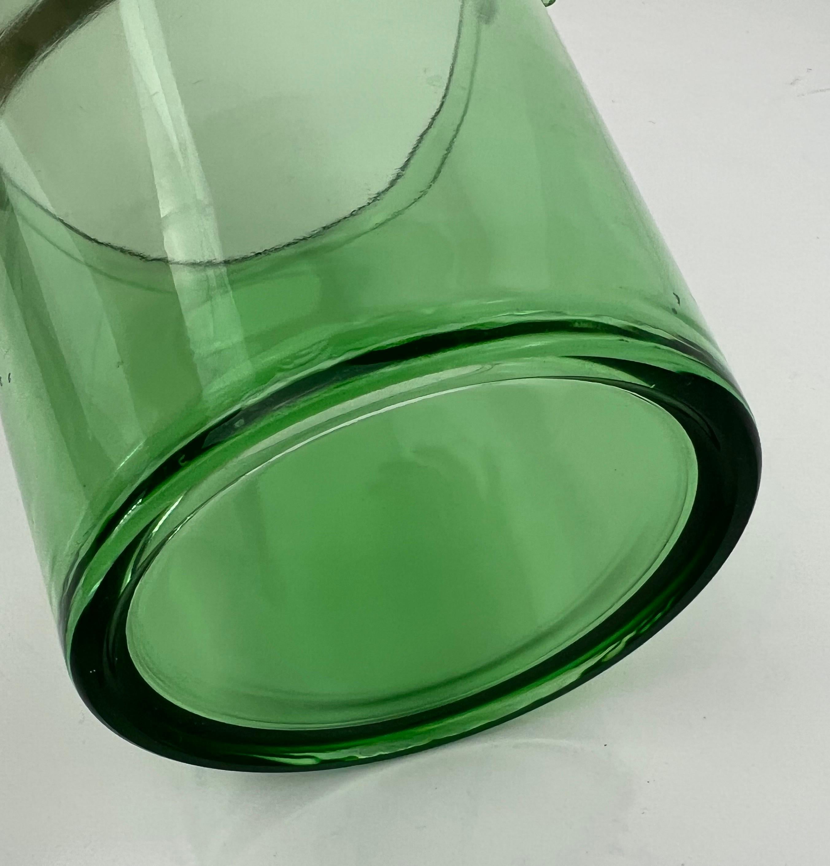 Mid Century Green Glas Eiskübel mit Edelstahlgriff (amerikanisch) im Angebot