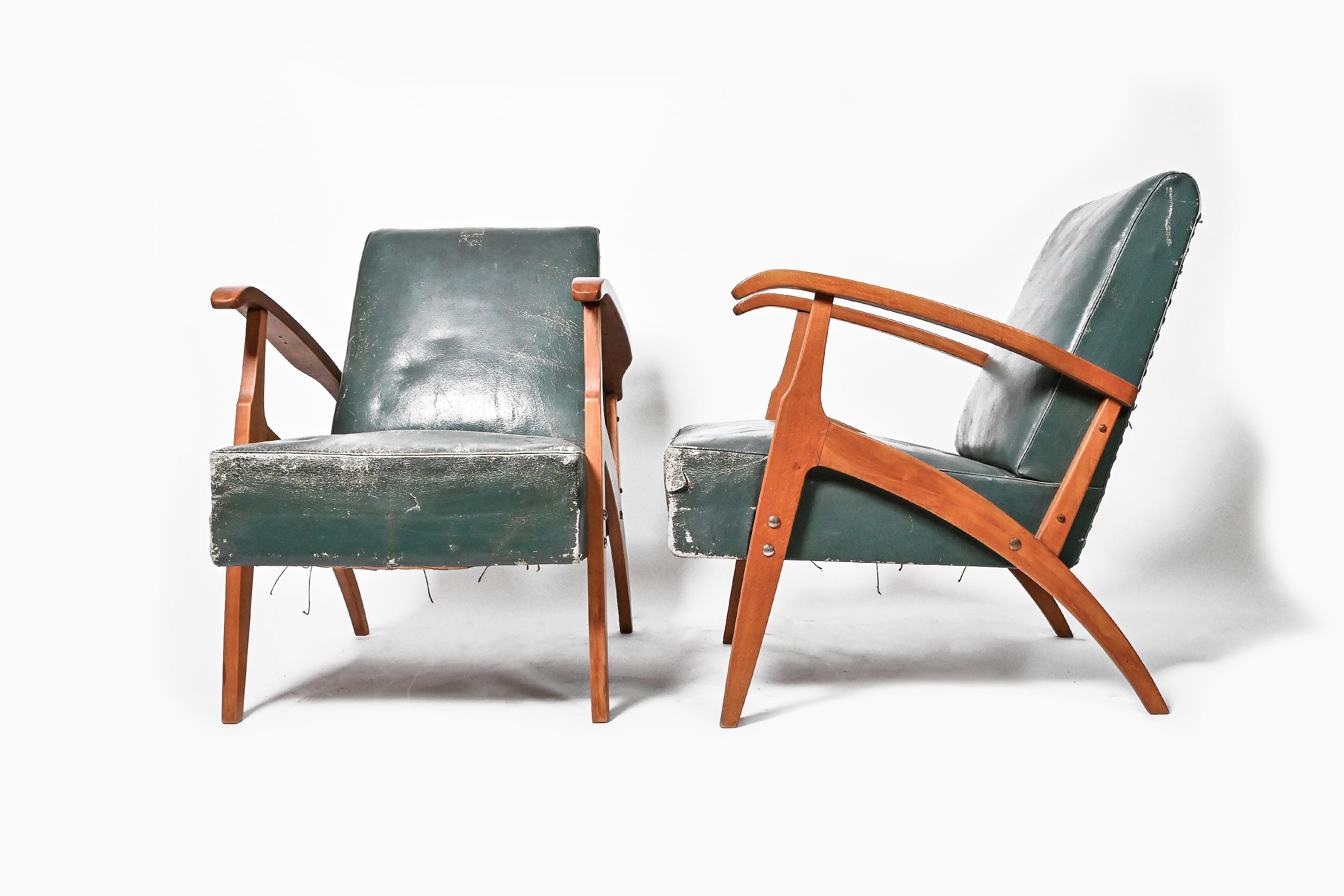 Midcentury Green Leather Armchairs, Hungary, 1950s In Good Condition For Sale In  Budapest, HU