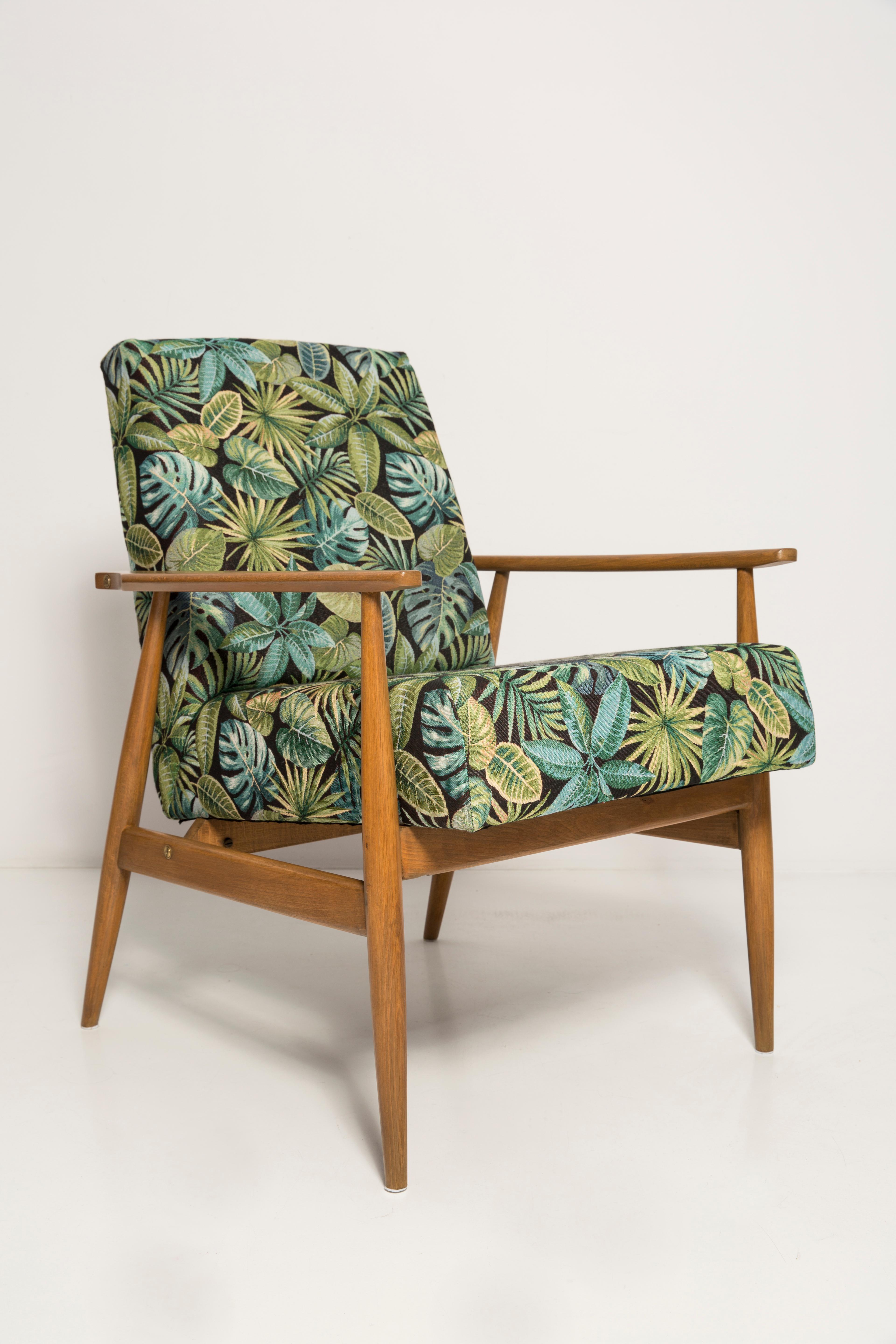 Mid-Century Green Leaves Jacquard Dante Armchair, H. Lis, 1960s In Excellent Condition For Sale In 05-080 Hornowek, PL