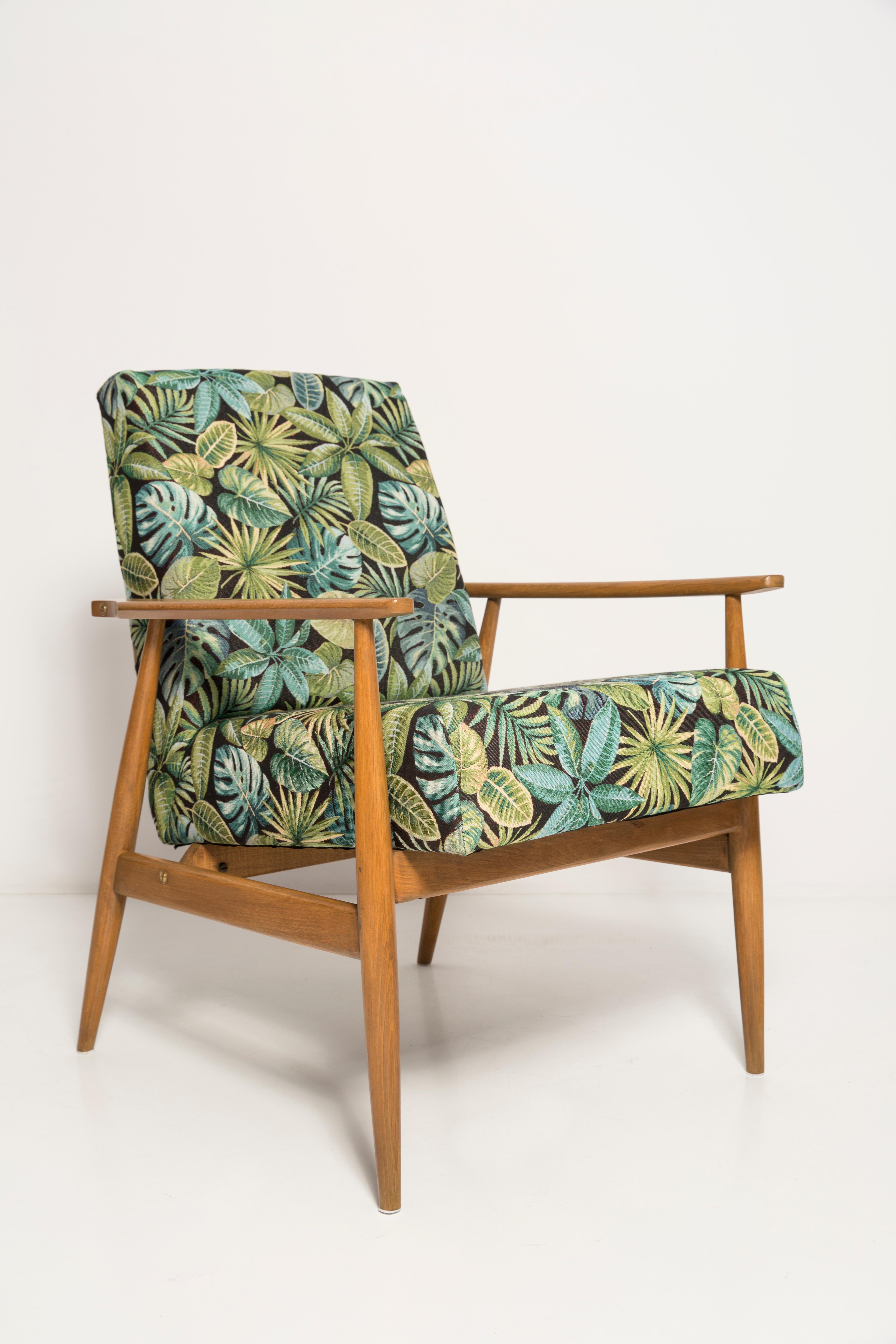 Mid-Century Green Leaves Jacquard Dante Armchair, H. Lis, 1960s In Excellent Condition For Sale In 05-080 Hornowek, PL