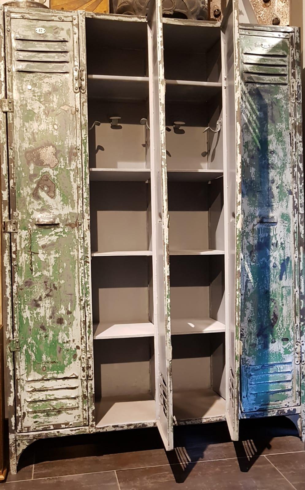 Midcentury, Green Metal Industrial French Cabinet, Locker, 1950 For Sale 3