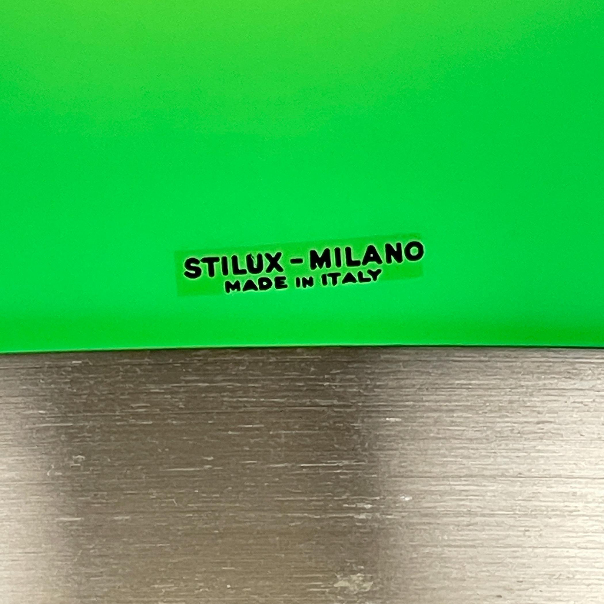 Mid-century green plastic pendant lamp by Stilux Milano, Italy, 1972 In Good Condition For Sale In Miklavž Pri Taboru, SI