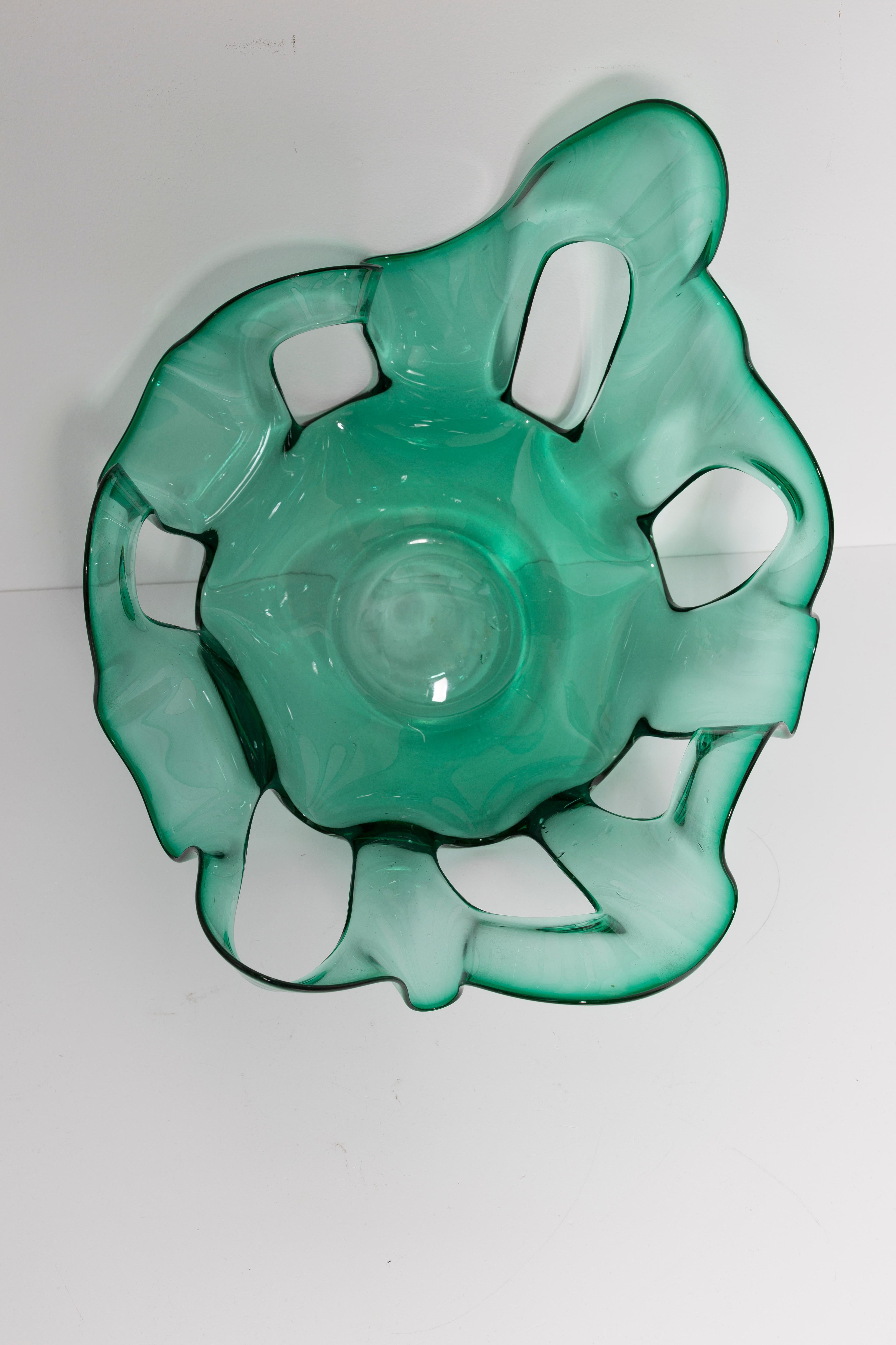 Mid-Century Green Vase, Europe, 1960s For Sale 5