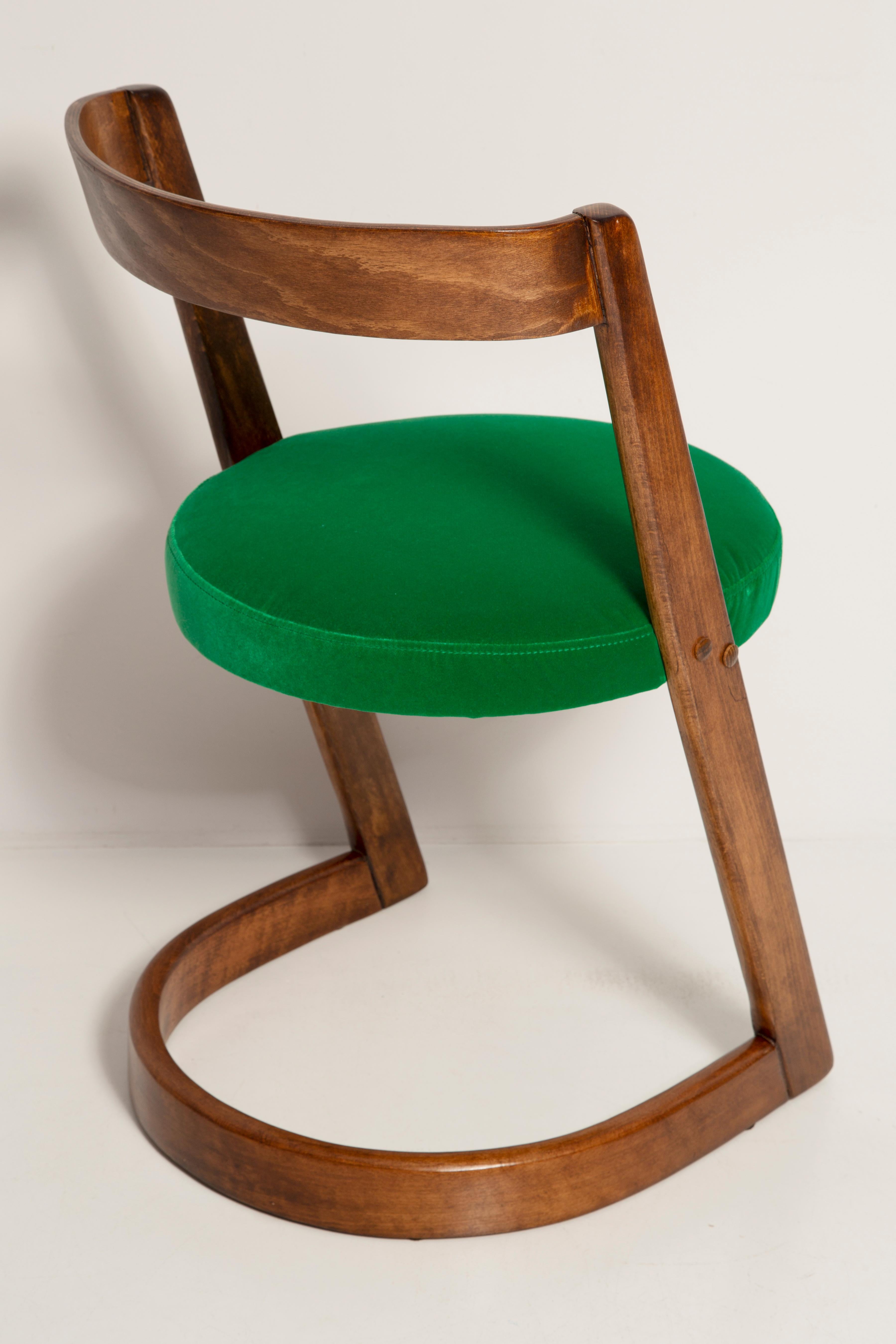 French Midcentury Green Velvet Halfa Chair, Baumann, France, 1970s For Sale