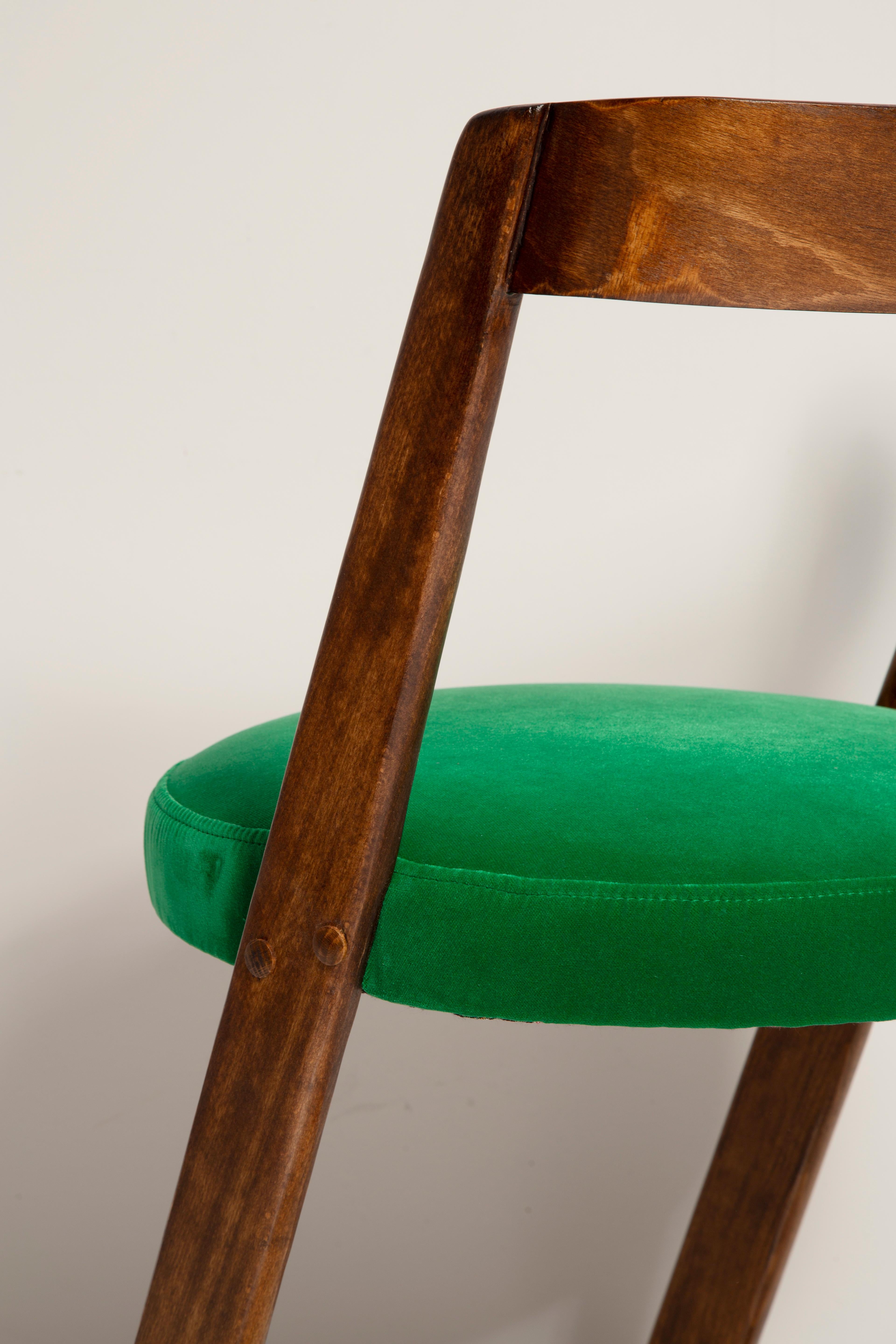 Hand-Crafted Midcentury Green Velvet Halfa Chair, Baumann, France, 1970s For Sale